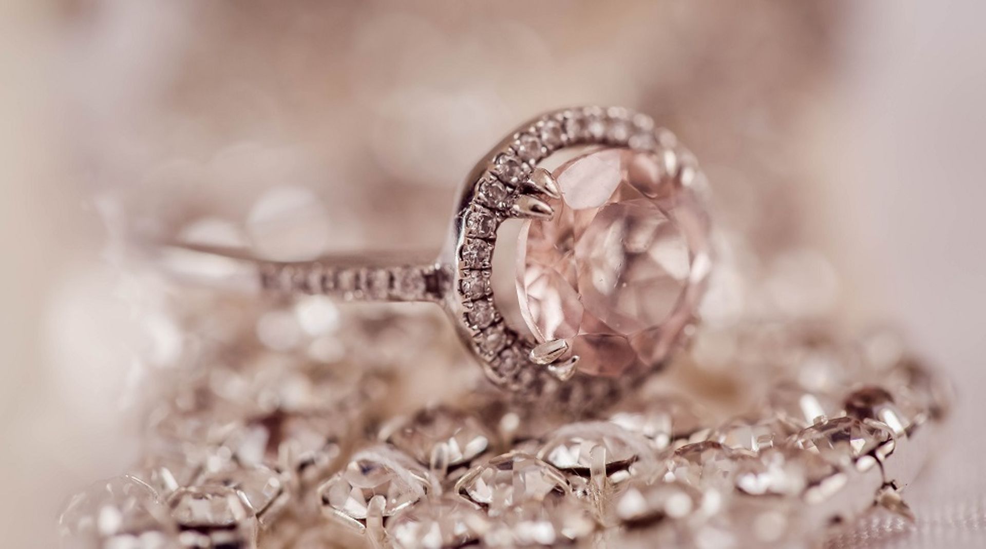 Indian PE firm Singularity Growth eyes investment in silver jewellery brand