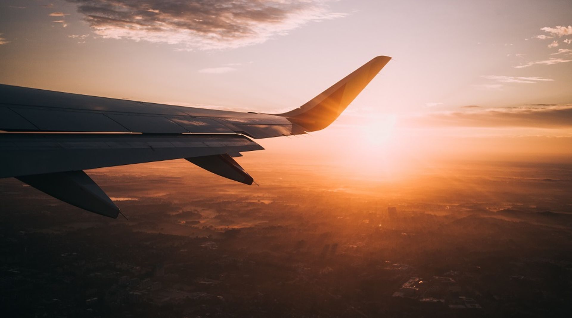 Wheels Up to go public via merger with Ravi Thakran's SPAC in $2.1b deal