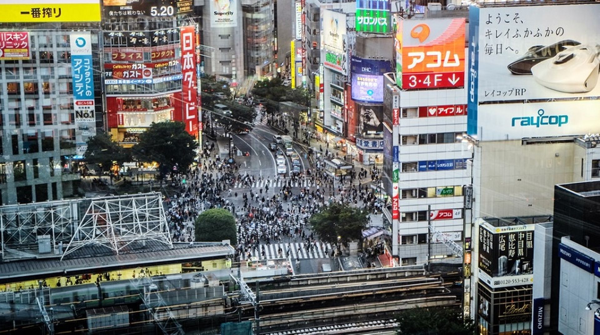 Japan's Kobe Steel to sell 75% stake in real estate arm for $678m