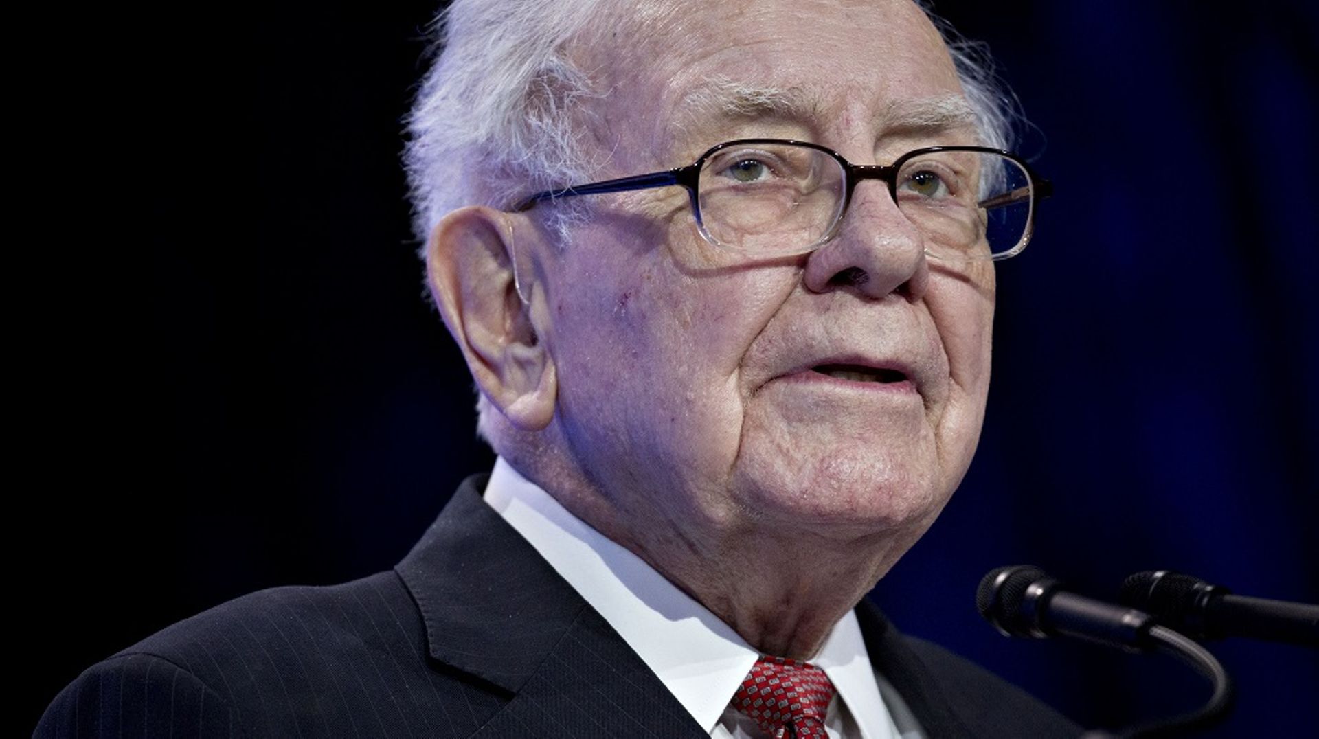Berkshire Hathaway buys 5% stake in five big Japanese firms