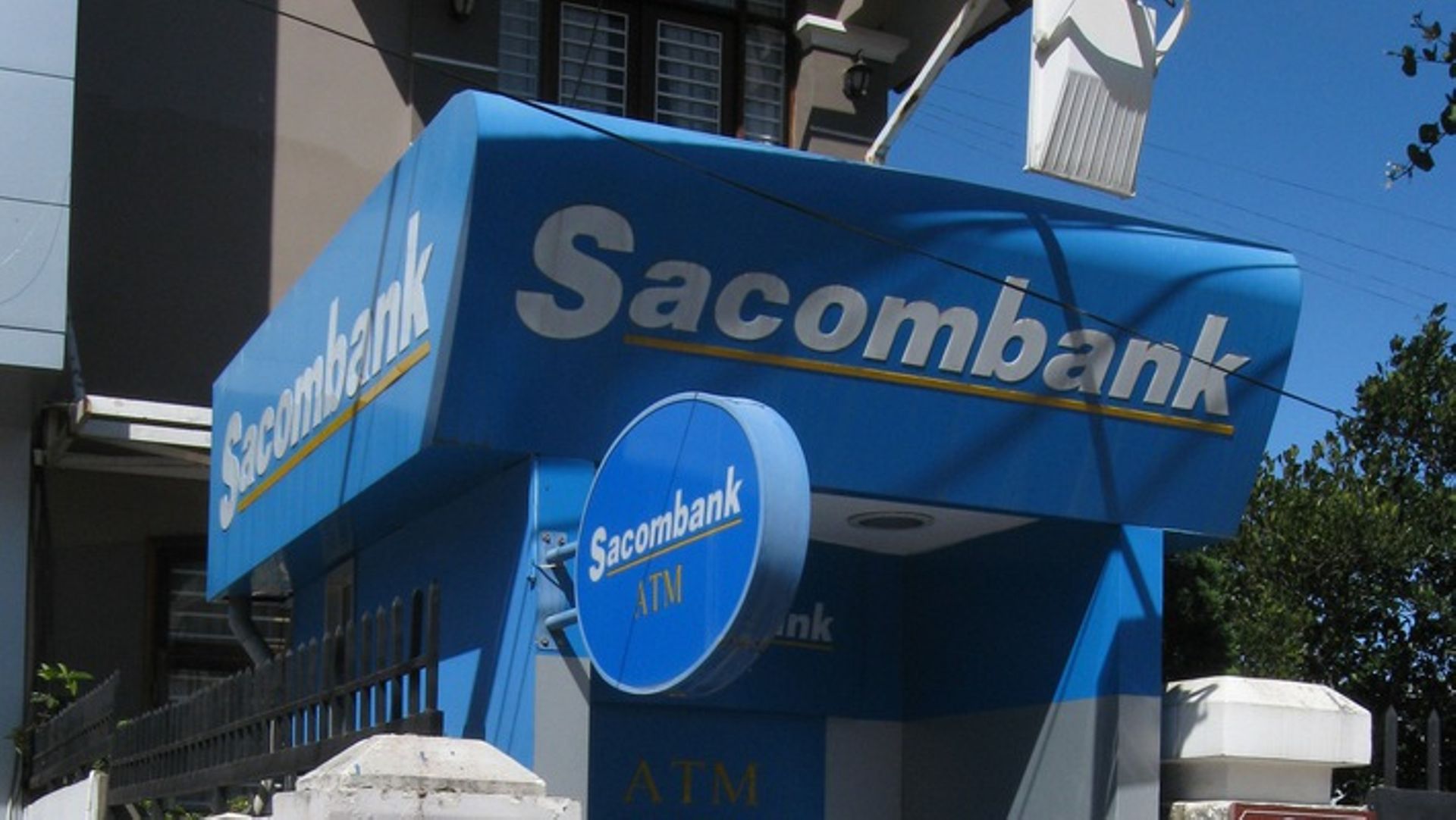 Vietnam's Sacombank sells entire 8% stake in seafood exporter Camimex