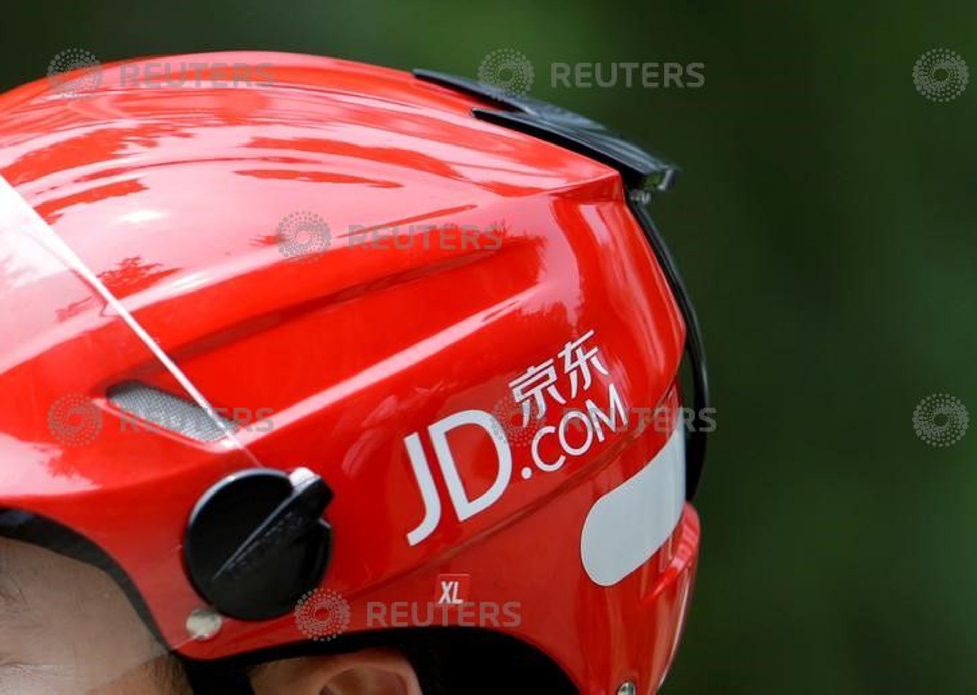JD.com said to be in advanced talks to buy controlling stake in China Logistics