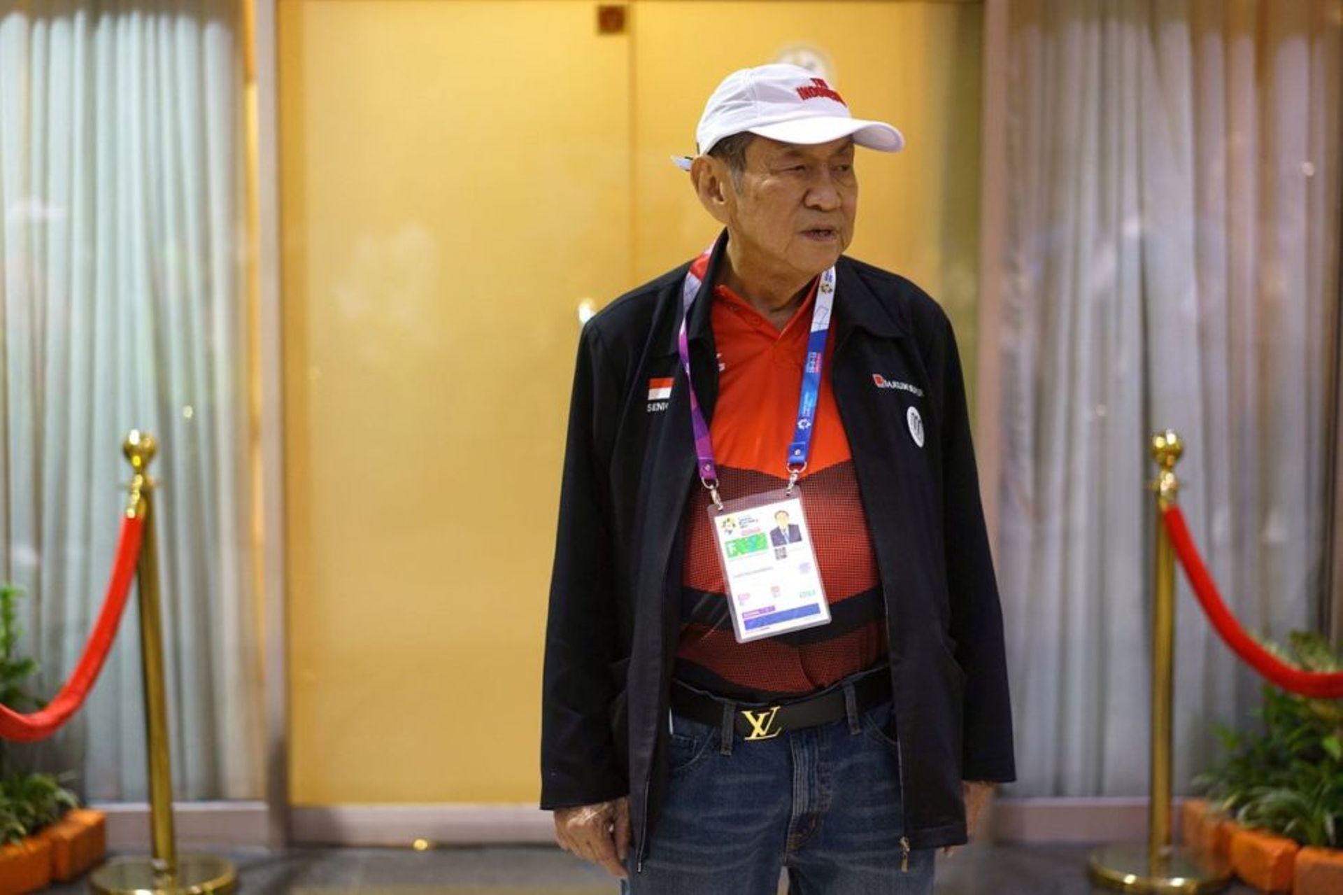 Indonesian tobacco tycoon quits wine to pursue Asian gold medal
