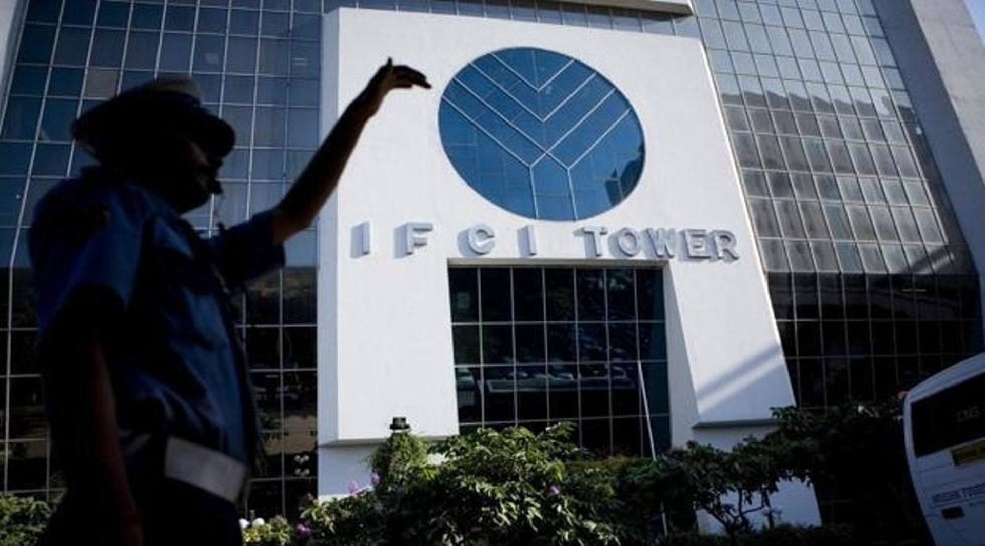 Indian government to shut infra lender IFCI's lending ops