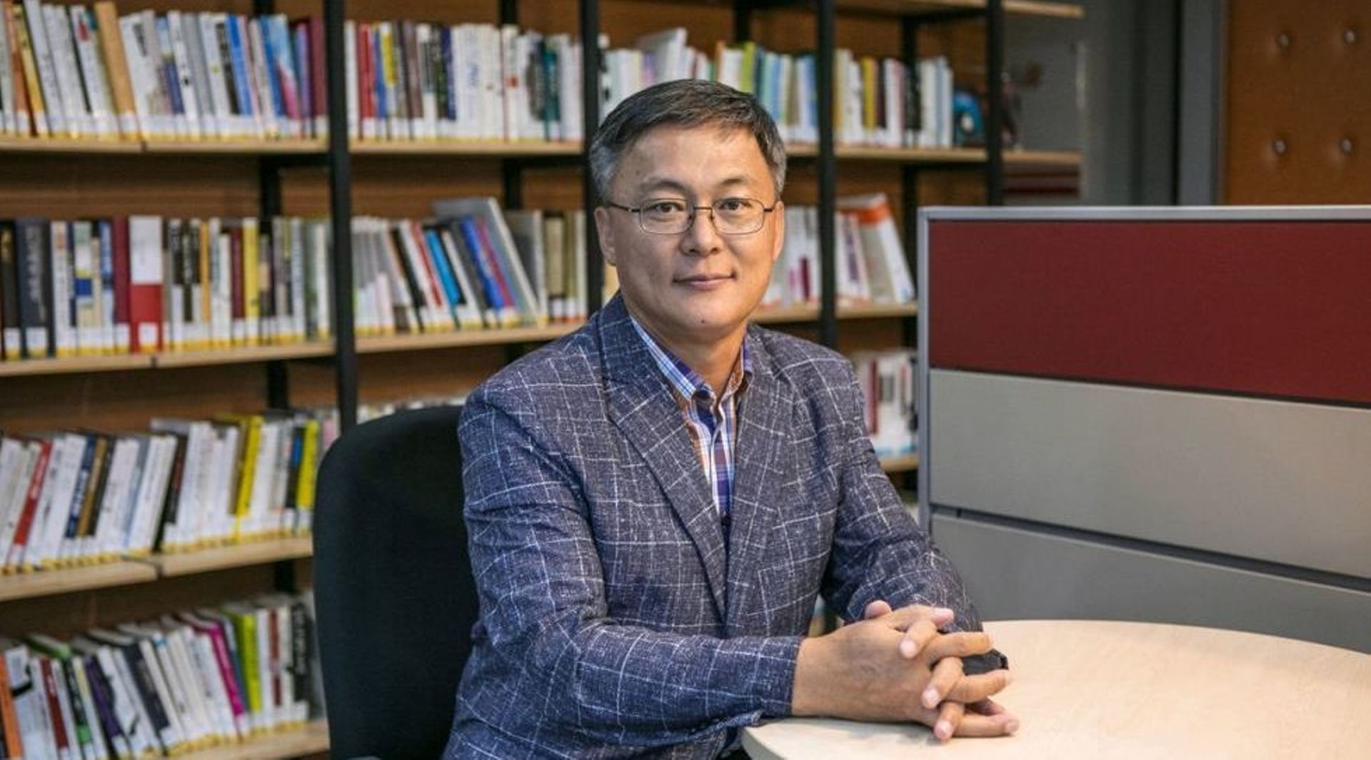 Korea Post's $112b fund looks overseas to earn better returns