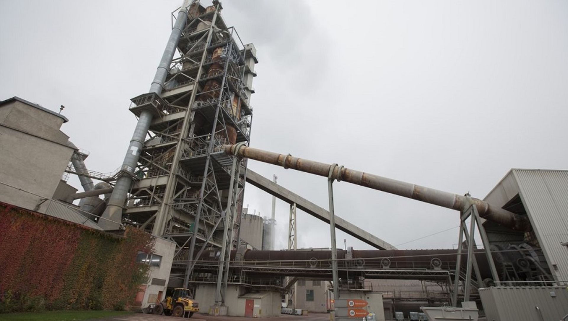 Asian tycoons mull bids for LafargeHolcim's Indonesia arm valued at up to $2b