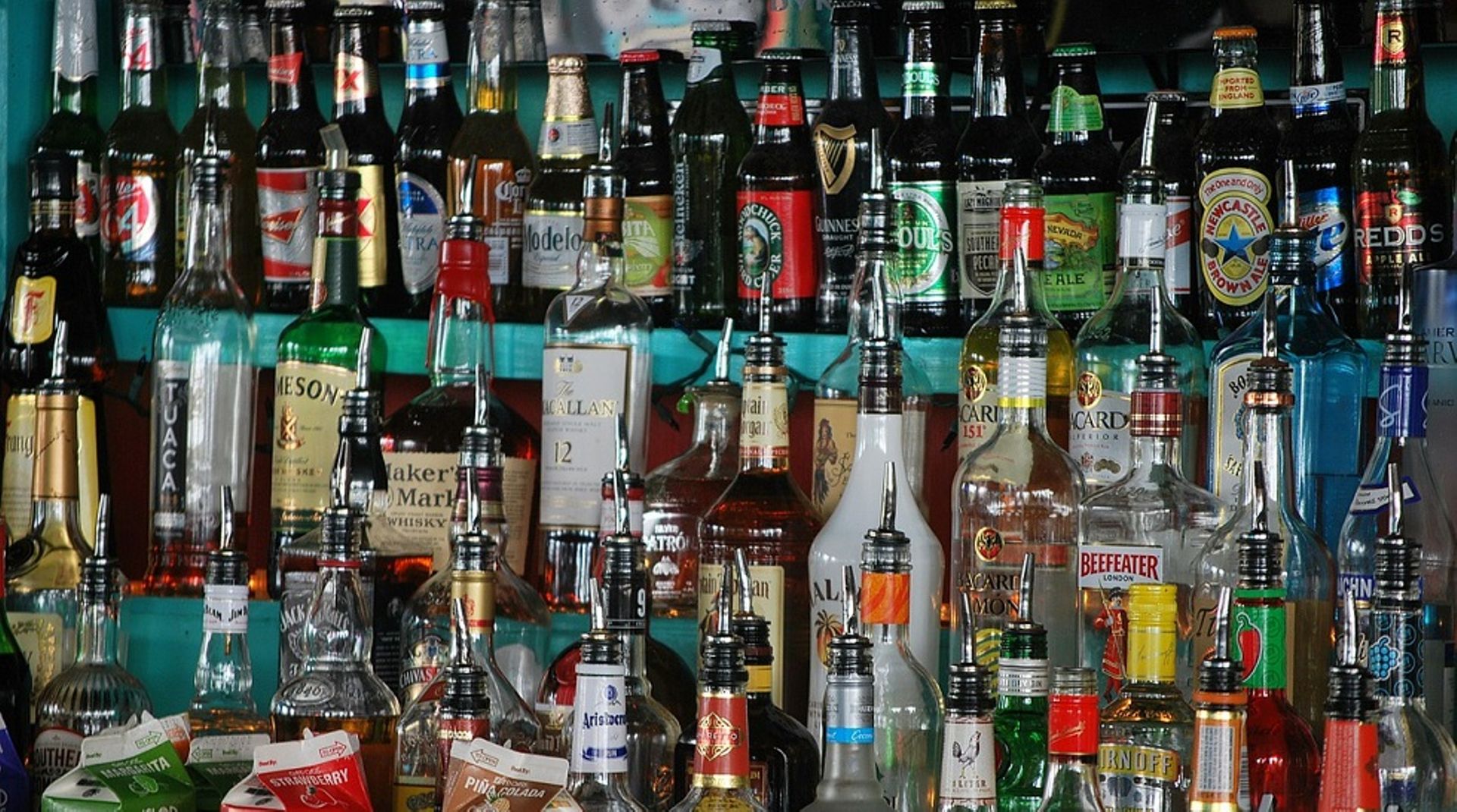 Tencent invests additional $80m in liquor trading unicorn Yijiupi