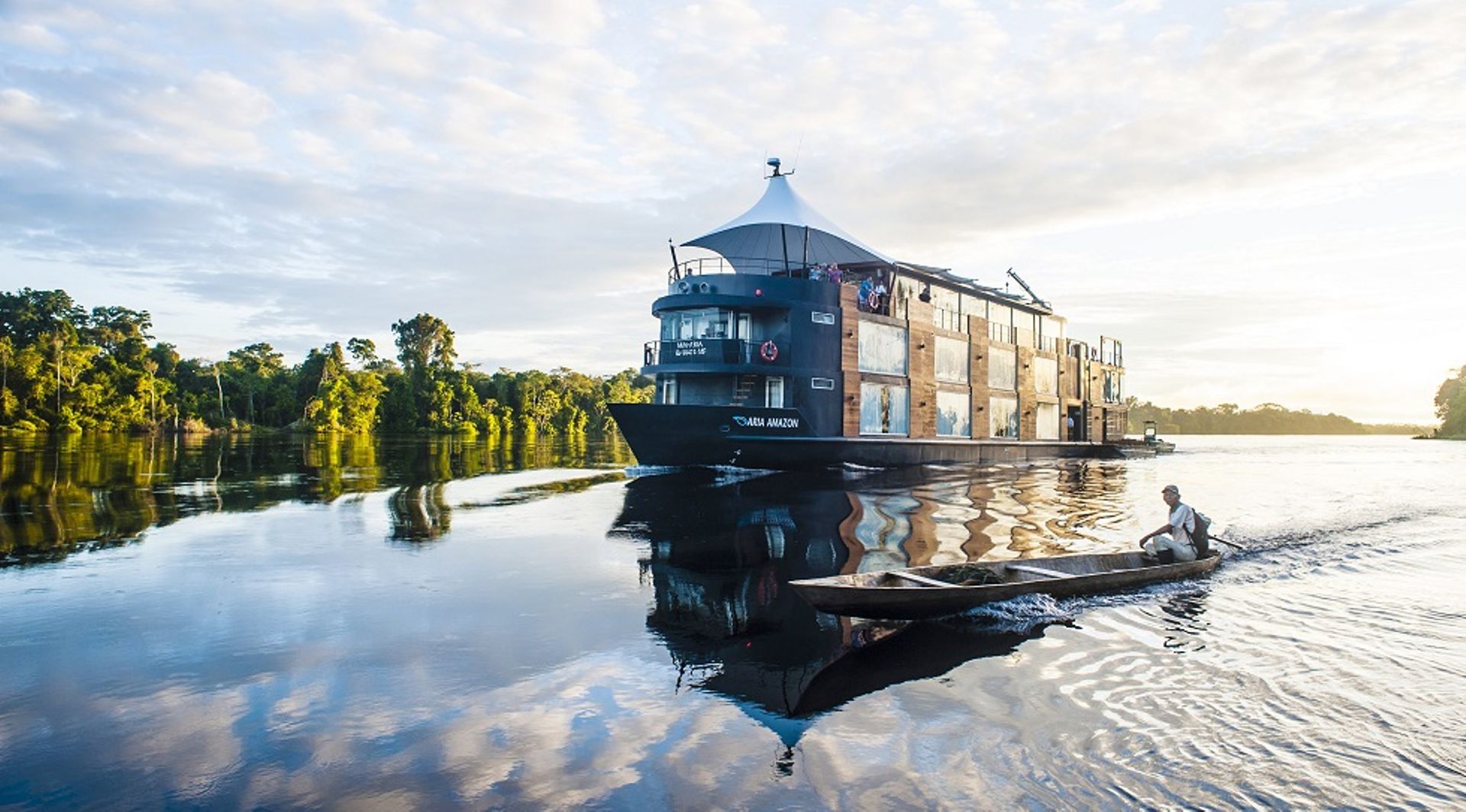 IFC sets aside $300m to invest in Indonesia's tourism-related firms