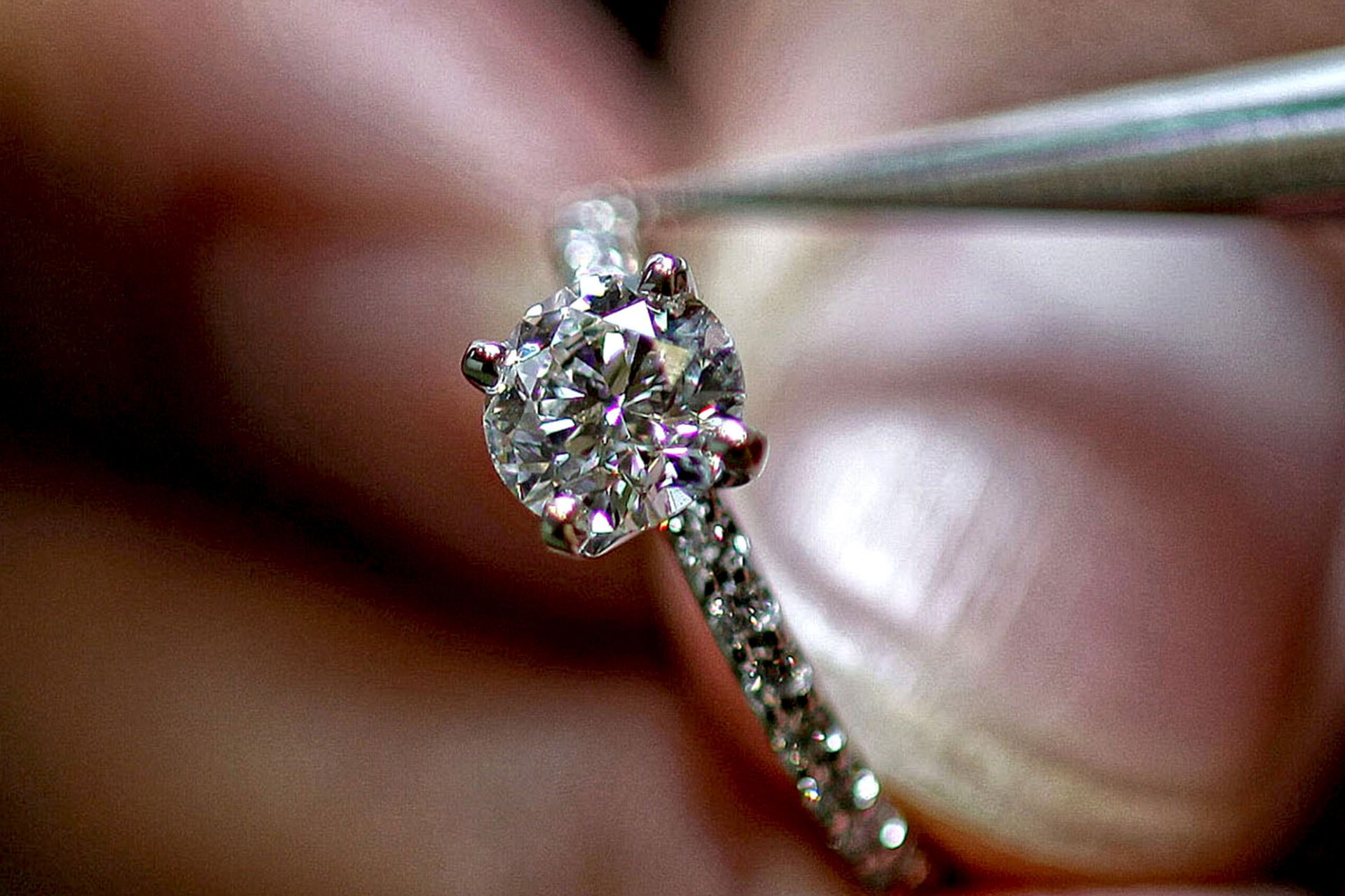 Japanese jewelry retailer Primo's PE owner explores IPO options