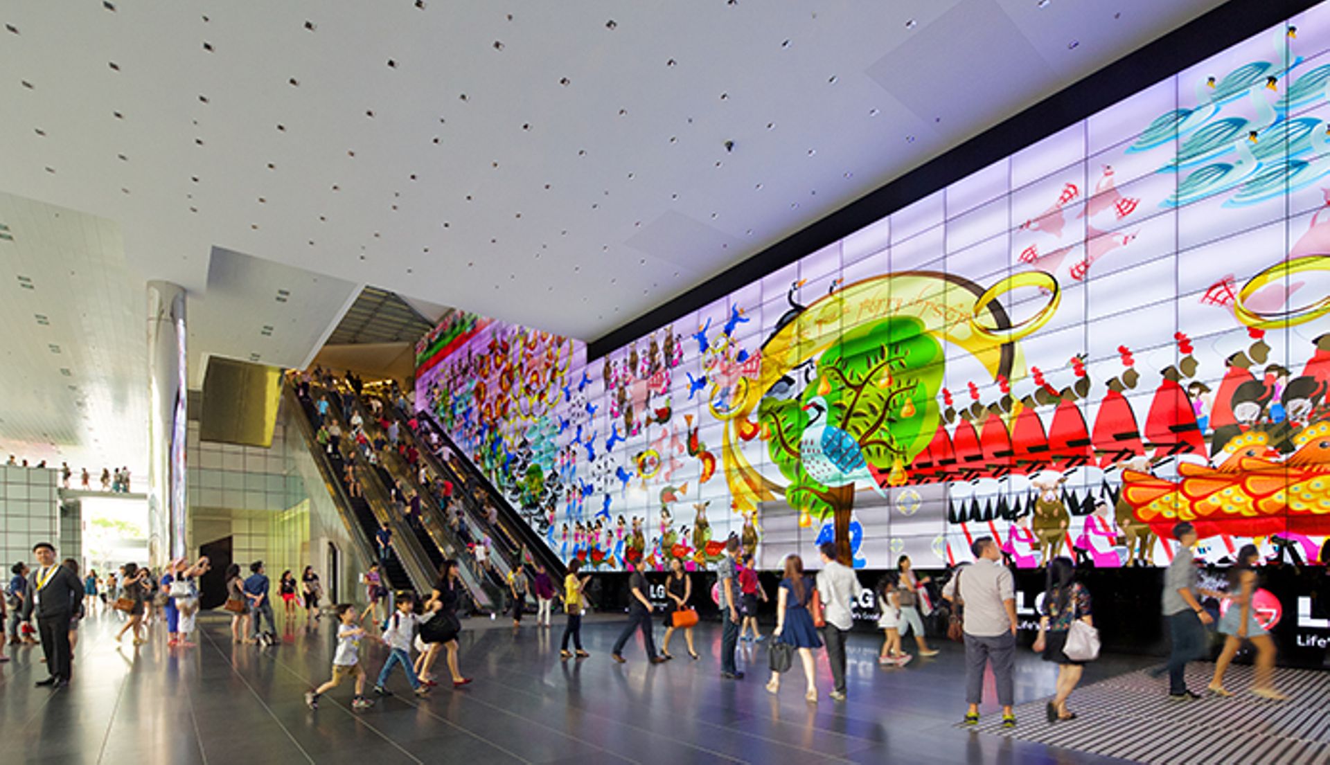 ARA Asset Management sells six Suntec City office floors for $117m