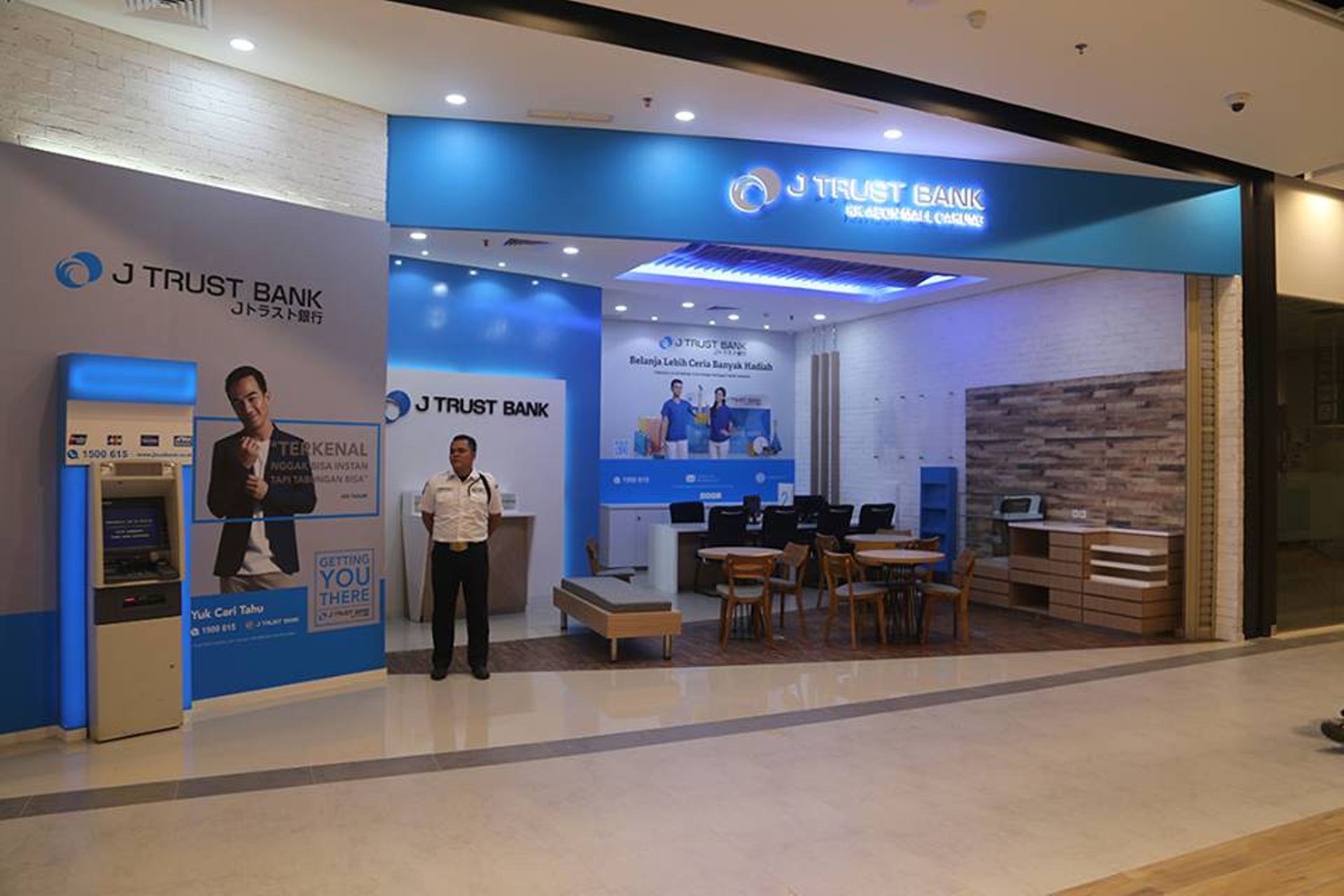 Vietnam Dealbook: J Trust eyes stake in Construction Bank; State offloads 15.4% in Viglacera