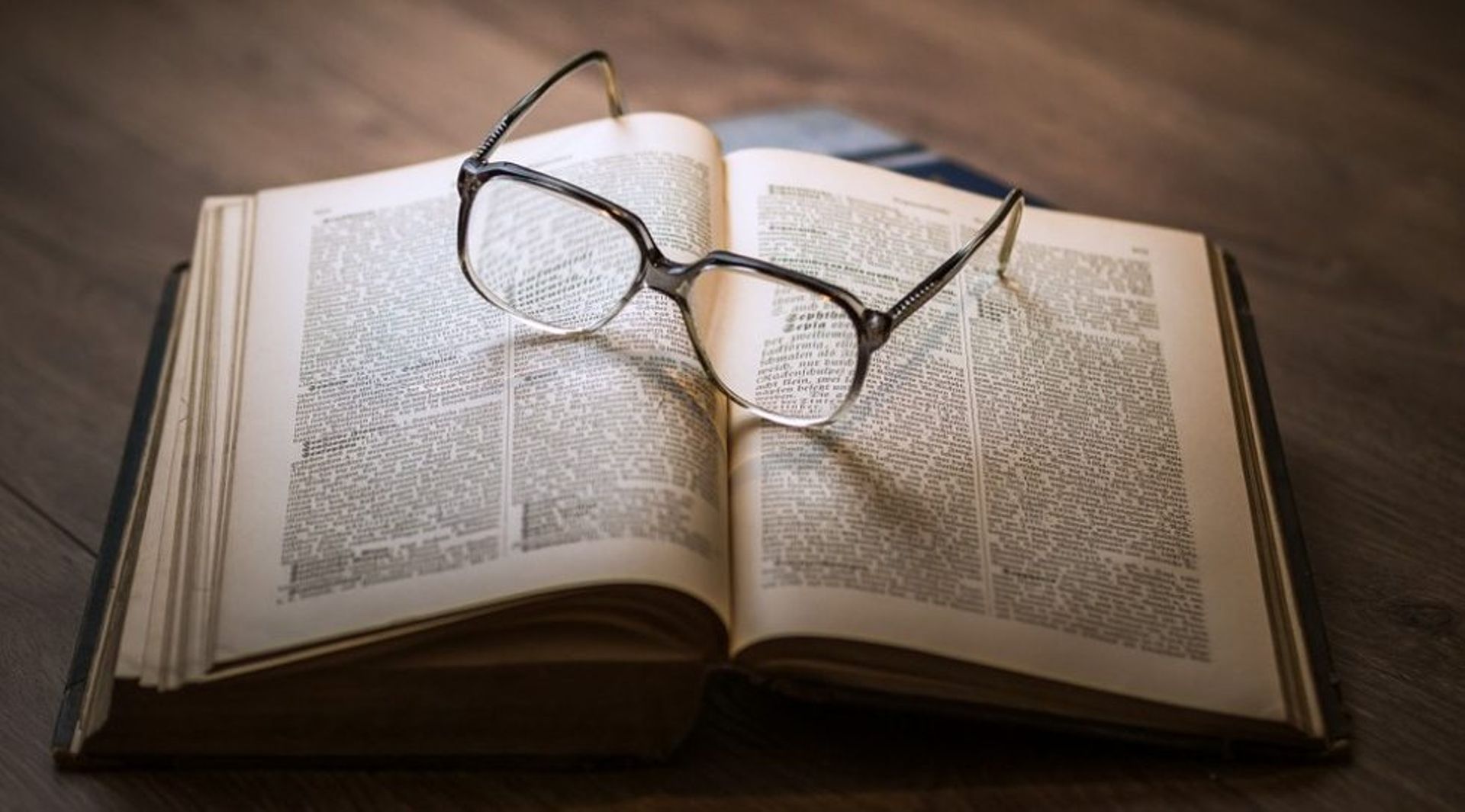 India Dealbook: Vowelor Books, Syook, GroMo secure funding