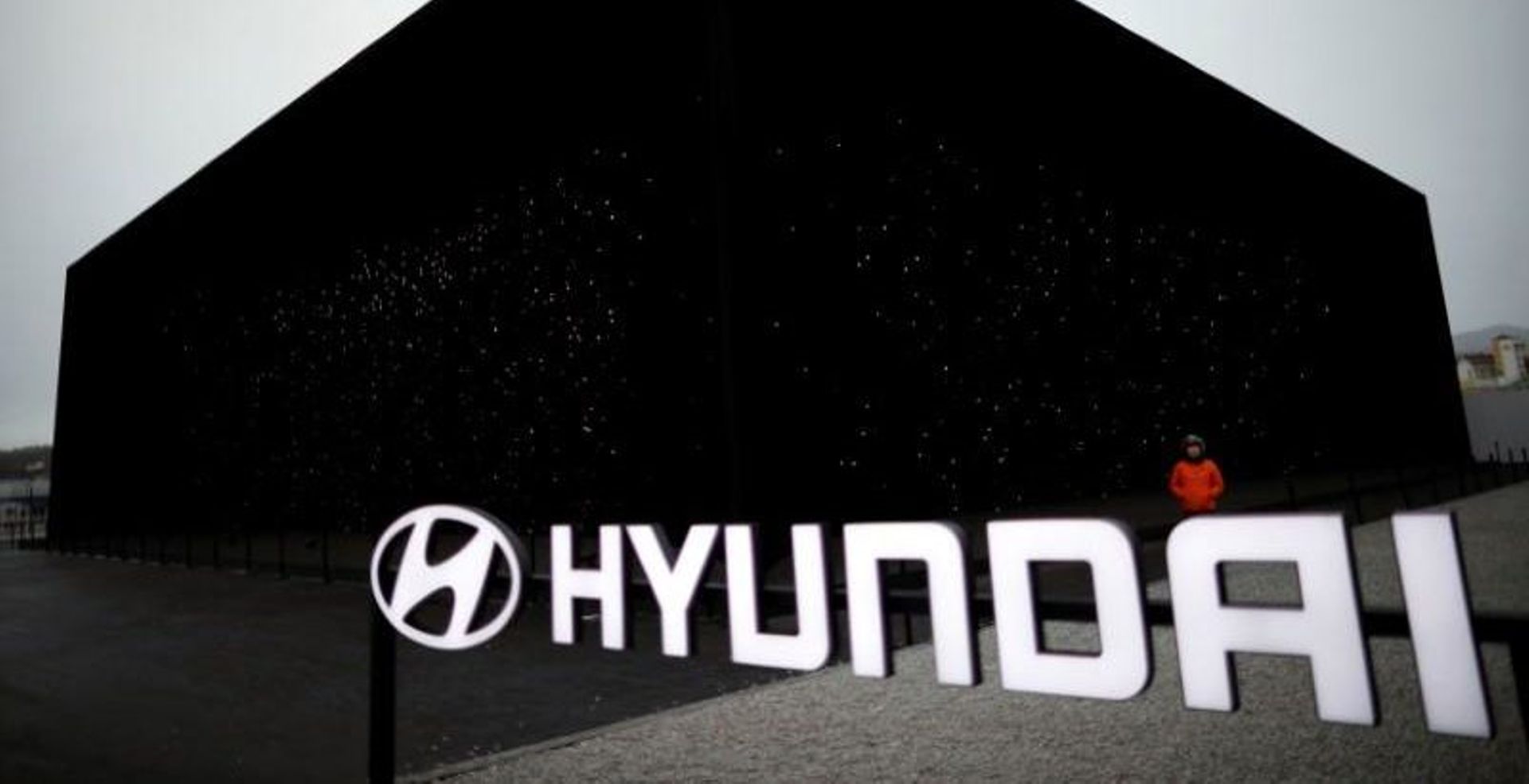 S Korea's Hyundai Motor plans to invest $16b in EV push