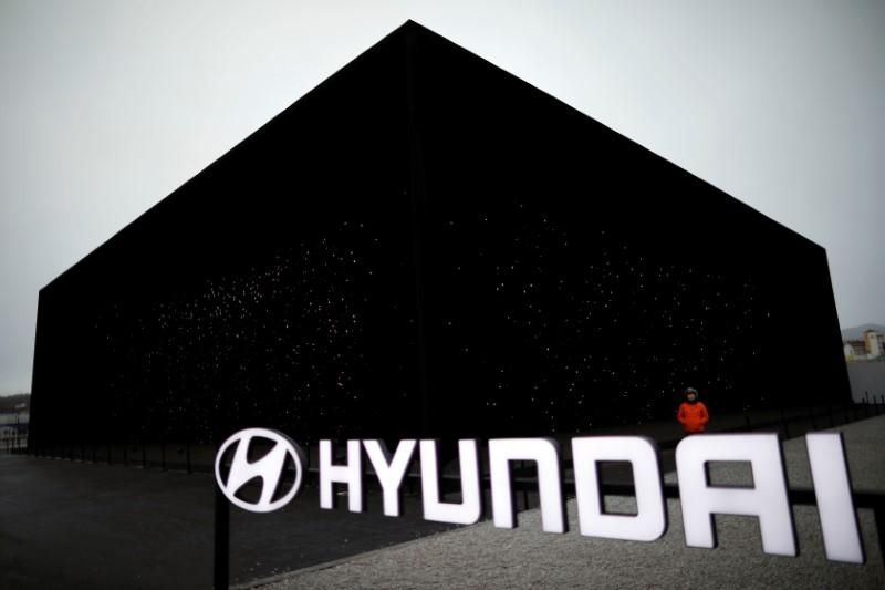 Hyundai Motor  heir Euisun Chung takes over from father 