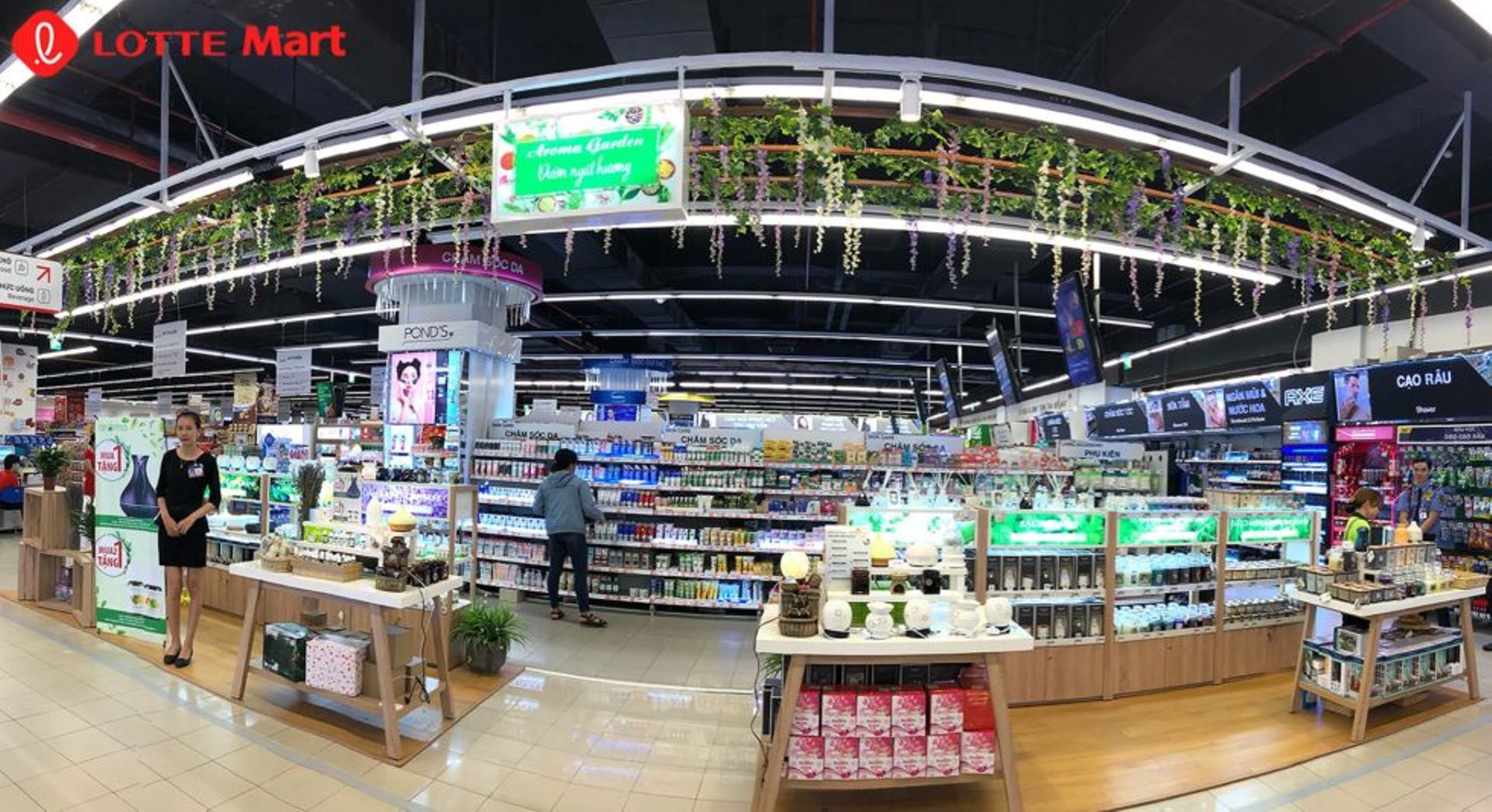 South Korea's Lotte to shut down online marketplace in Vietnam