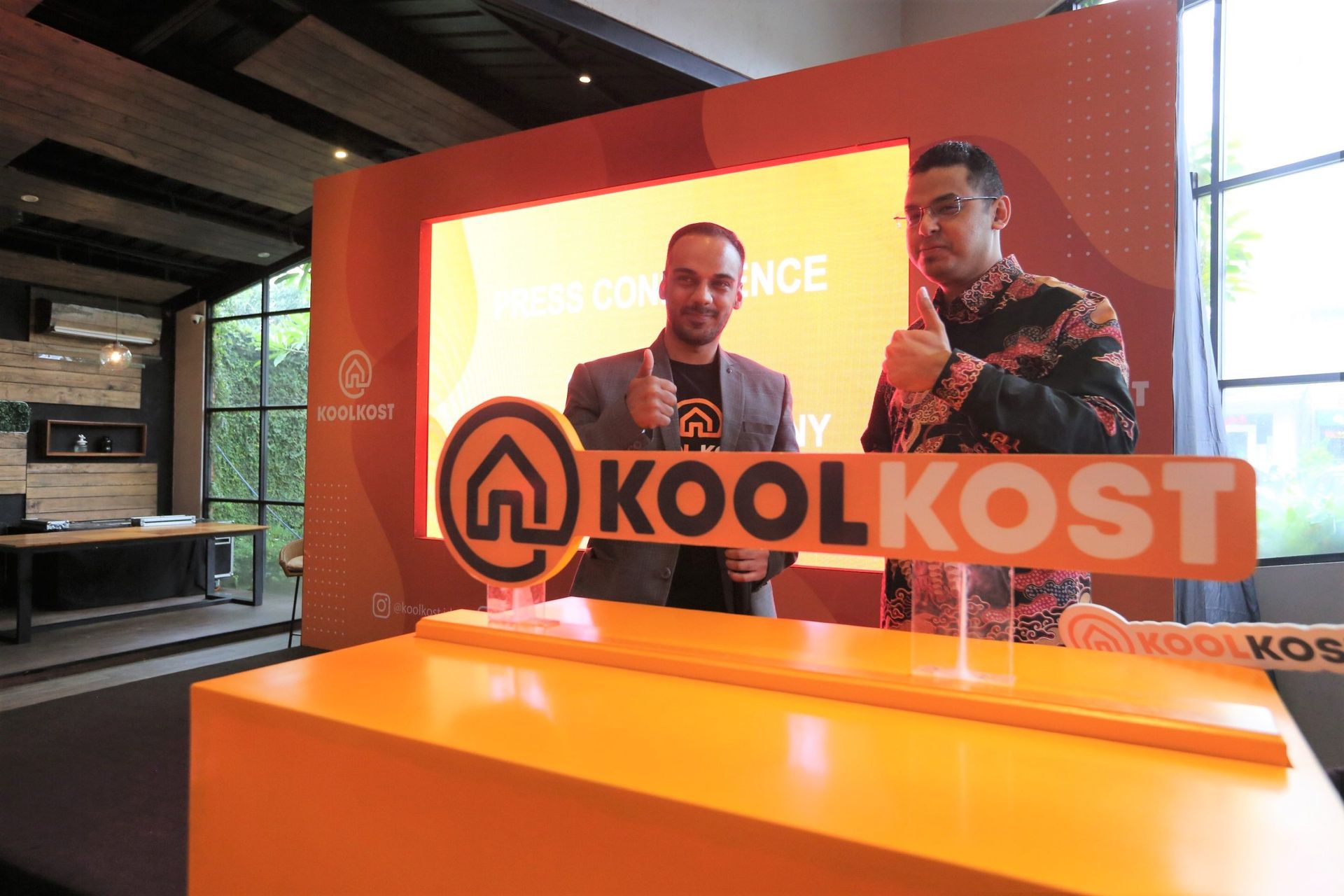 Indonesia Digest: RedDoorz launches KoolKost; GrabJobs ties with Moka