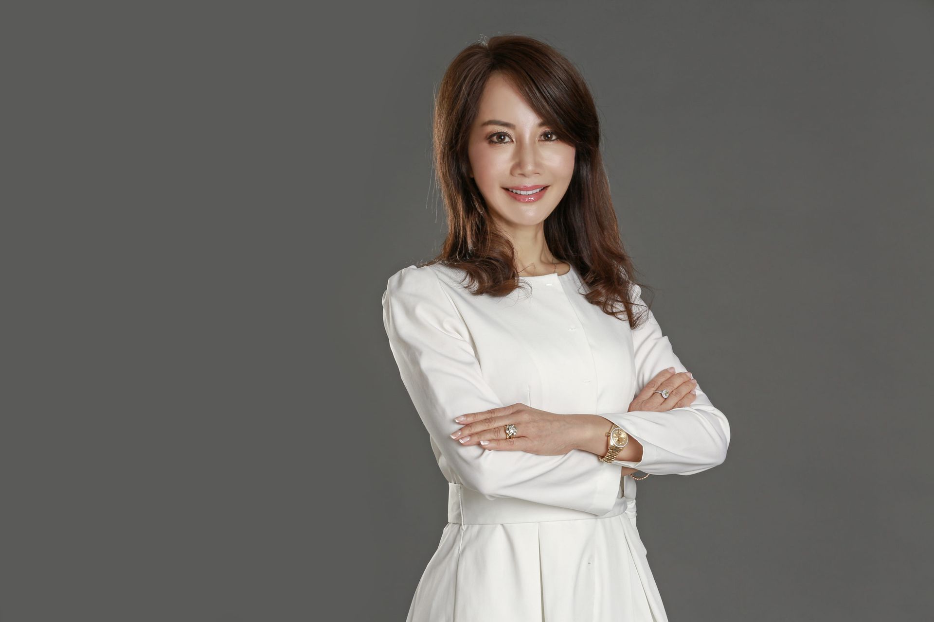 Trip.com set to open up 4.85% in HK debut