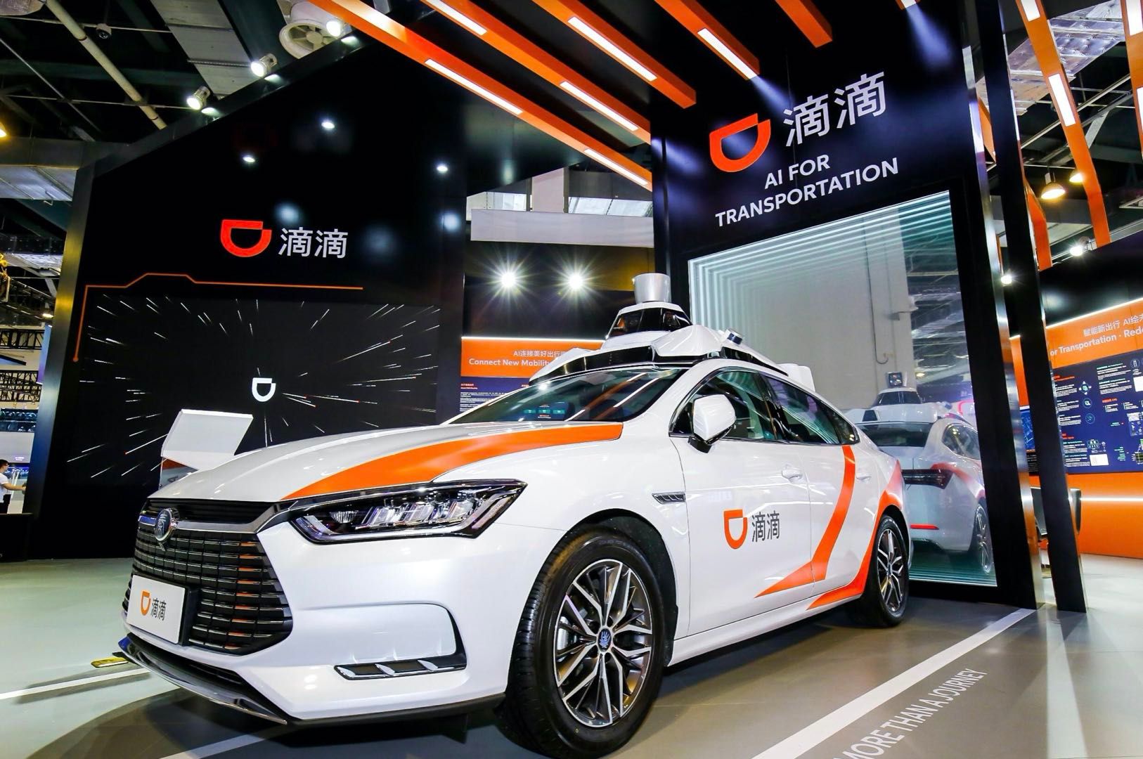 Chinese ride-hailing giant Didi Chuxing rakes in $500m for autonomous