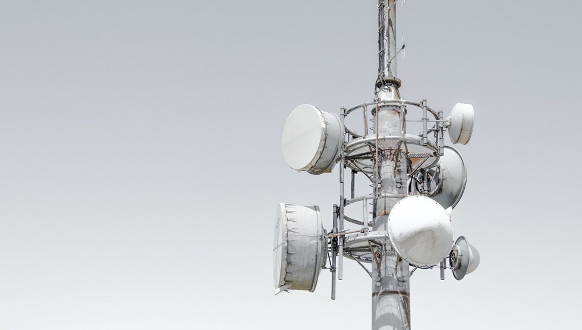 Indonesia's Mitratel to buy 6,000 towers from Telkomsel for $700m