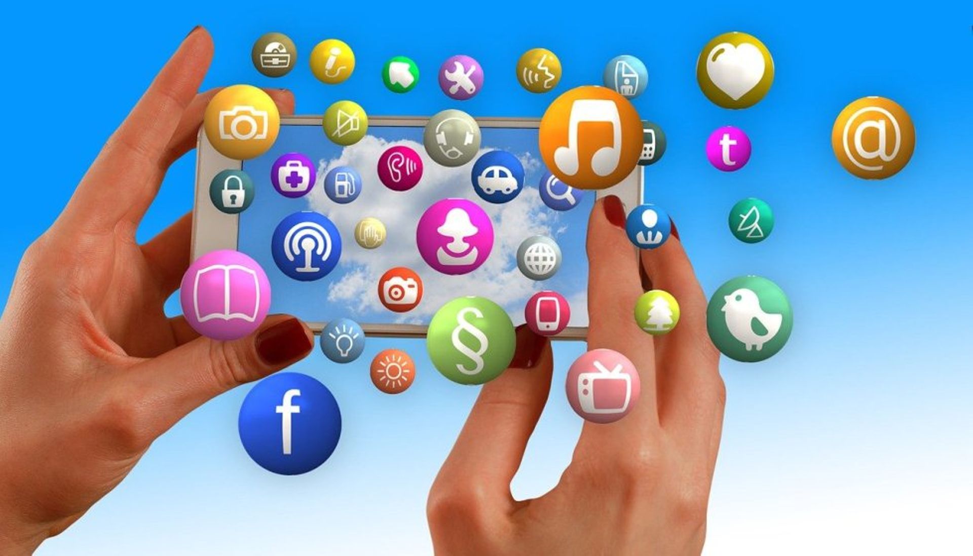 India: Social network startup Public raises $35m from Lee Fixel’s Addition, others