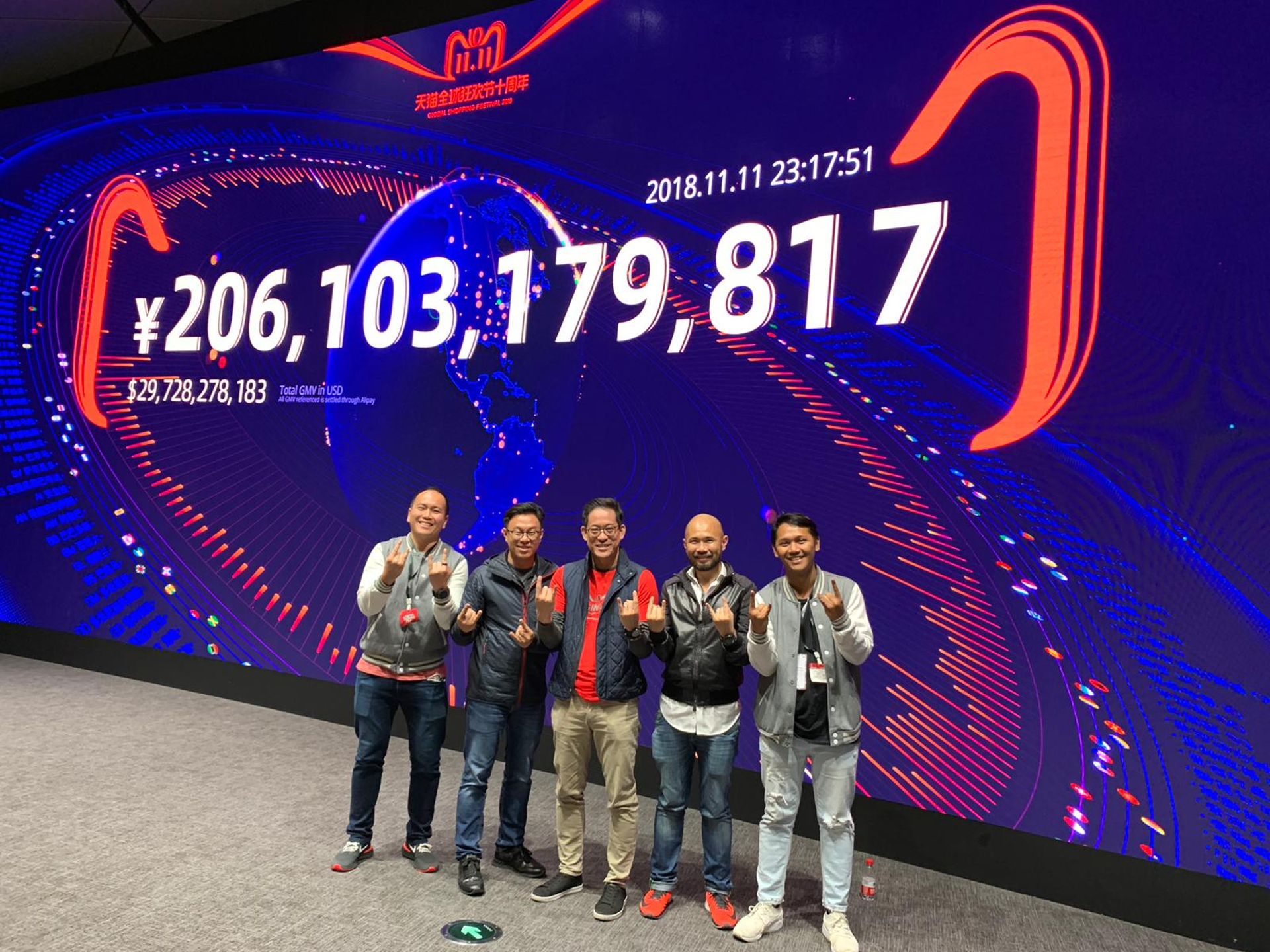 Indonesia's retail tech startup Warung Pintar acquires Bizzy Digital for $45m