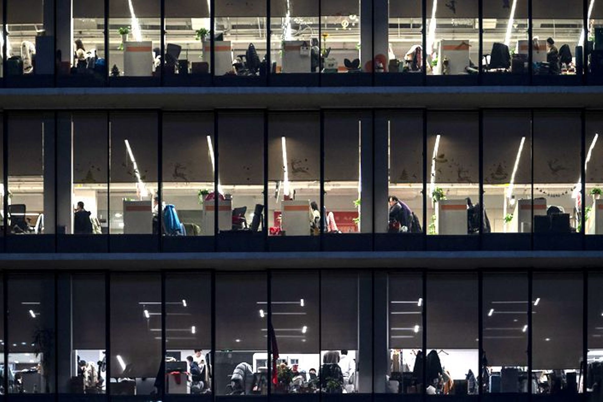 The brutal human cost of Chinese e-commerce upstart Pinduoduo’s breakneck expansion