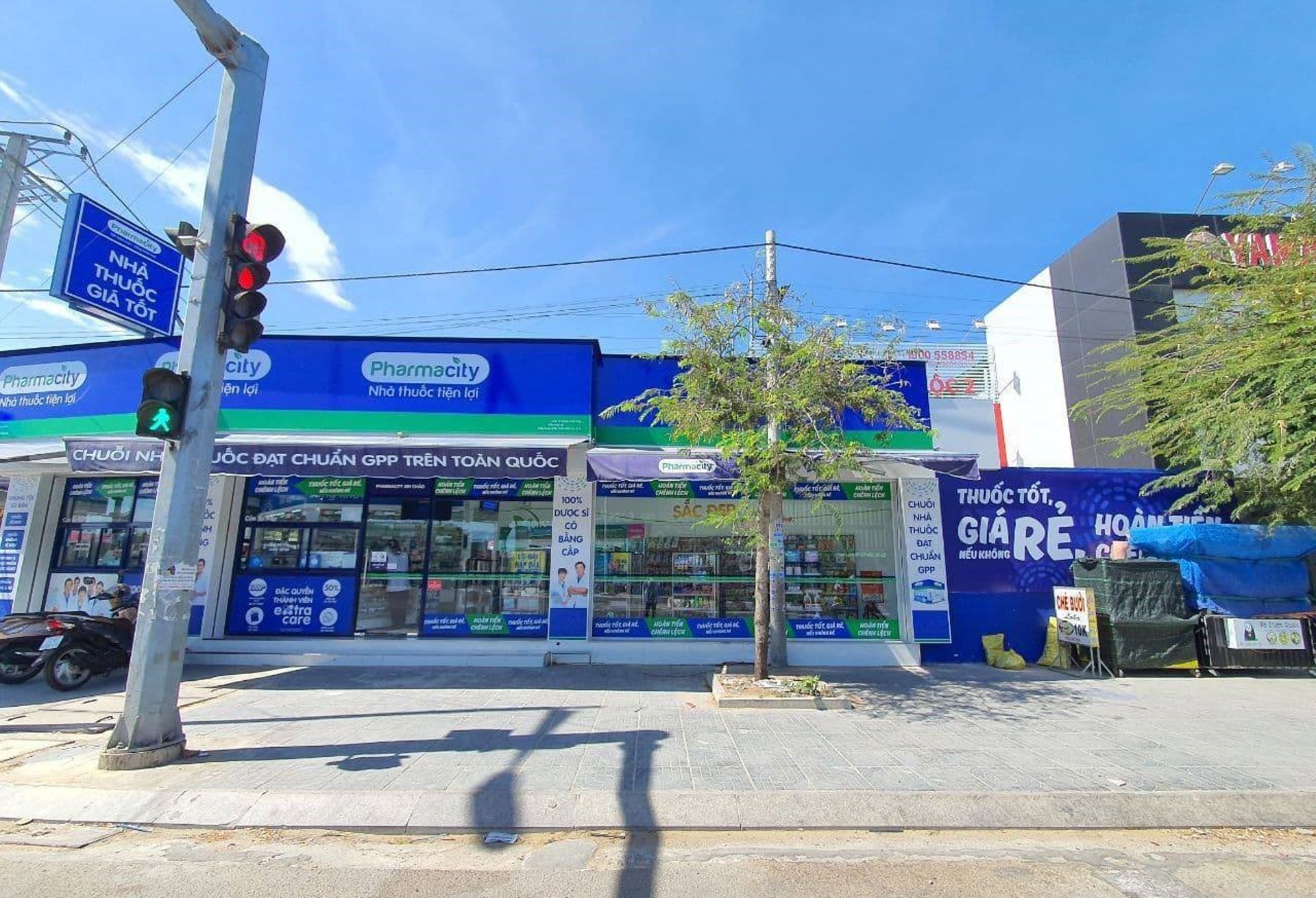 S Korea's SK Group mulls investment in Vietnam's Pharmacity