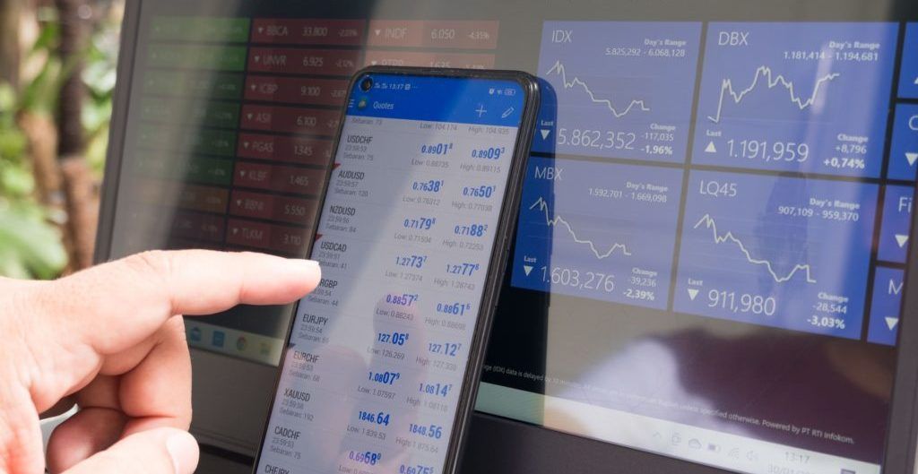 Indian brokerage Groww's quarterly profit more than doubles on trading surge