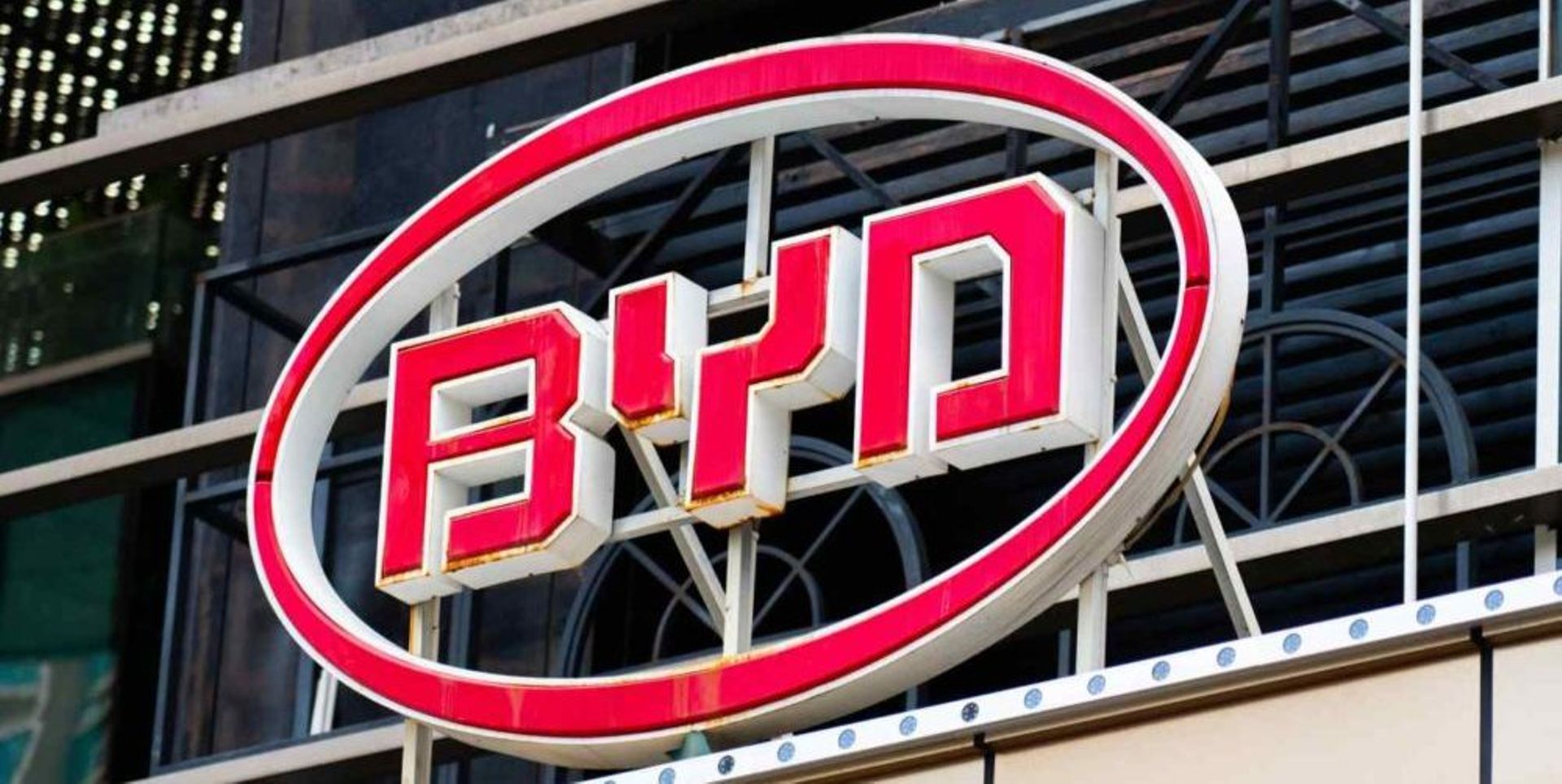 Berkshire Hathaway sells nearly $70m worth of shares in China's BYD