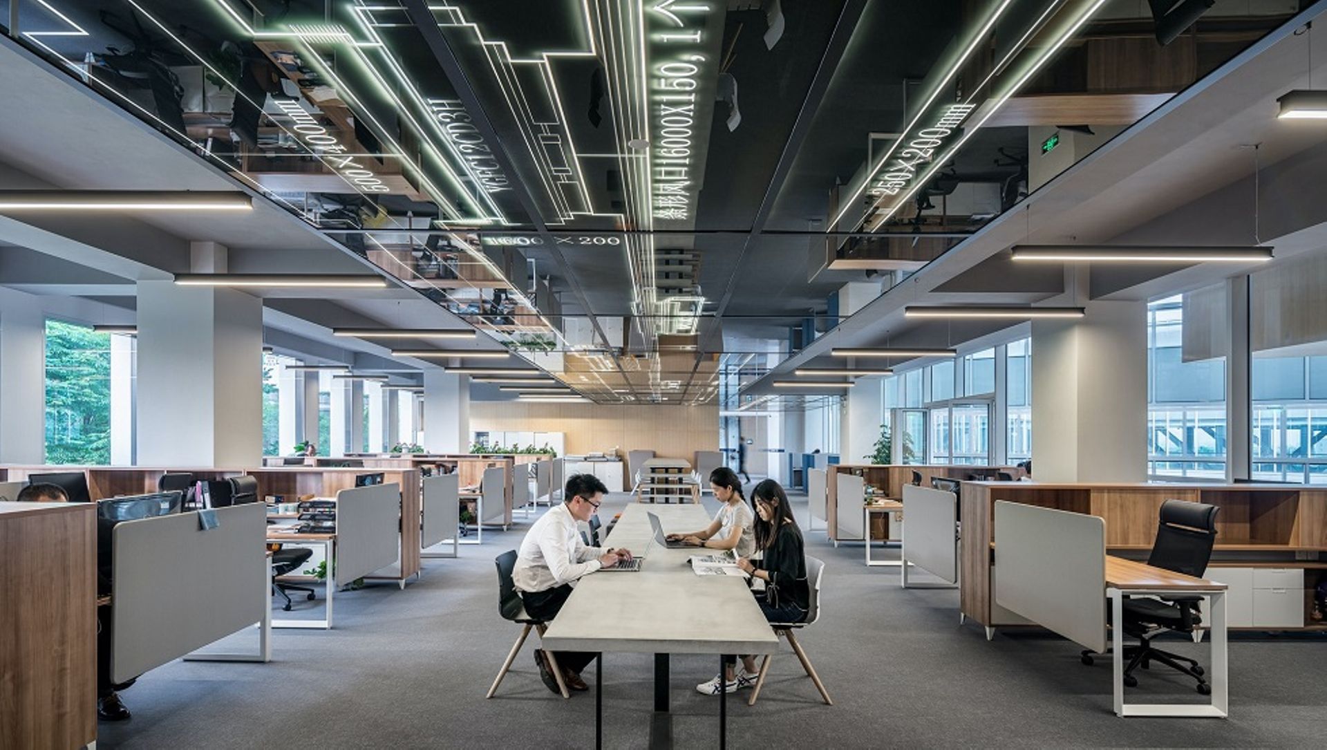 Chinese authorities deem '996' overtime policy illegal