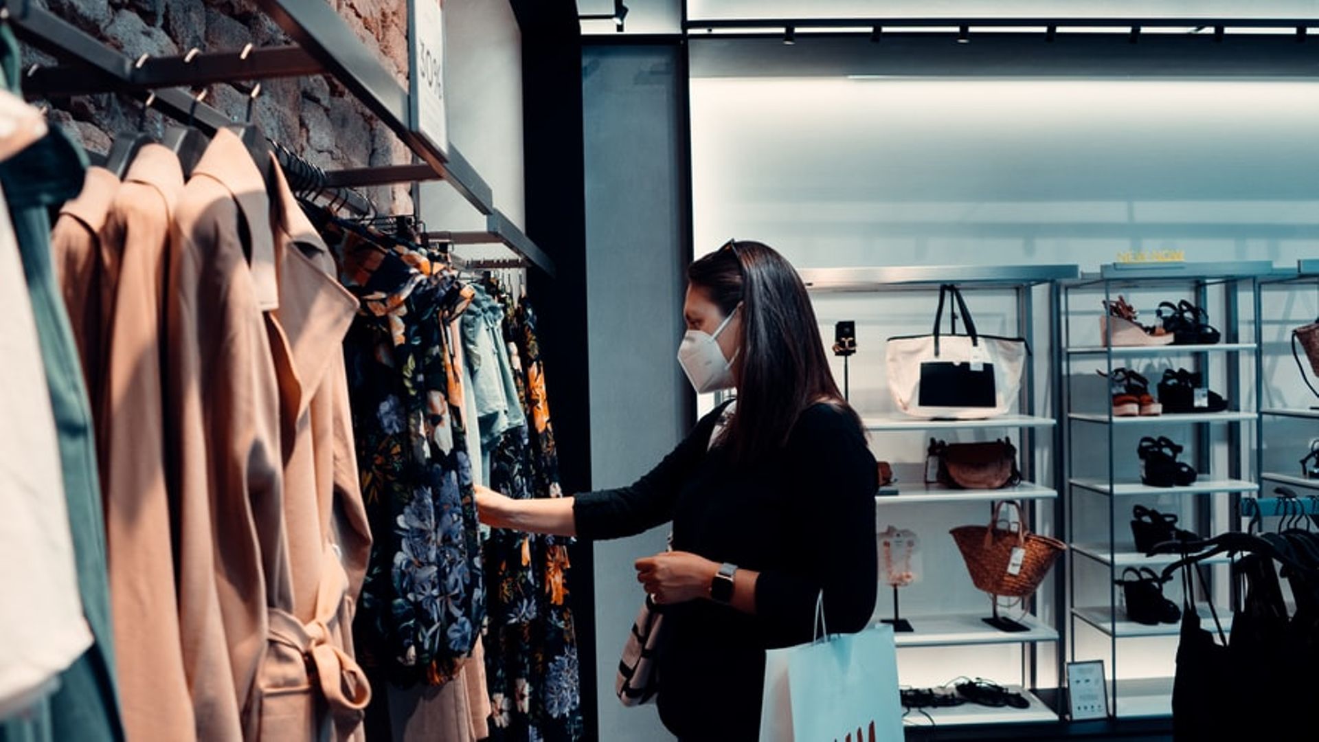 'Buy now, pay later' model gains traction in Vietnam amid COVID crisis