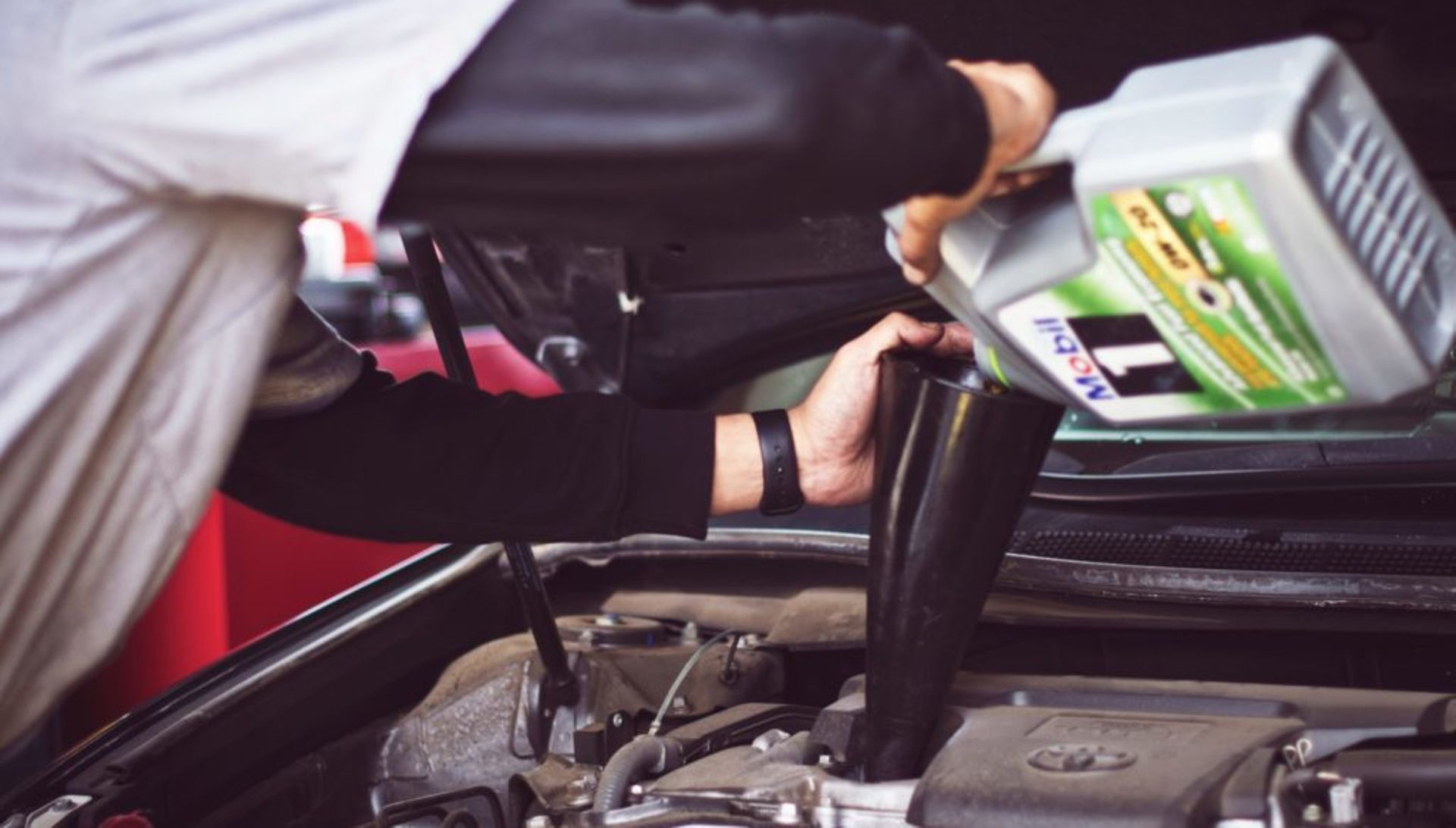 Tencent-backed Chinese car maintenance startup Tuhu files for HK IPO