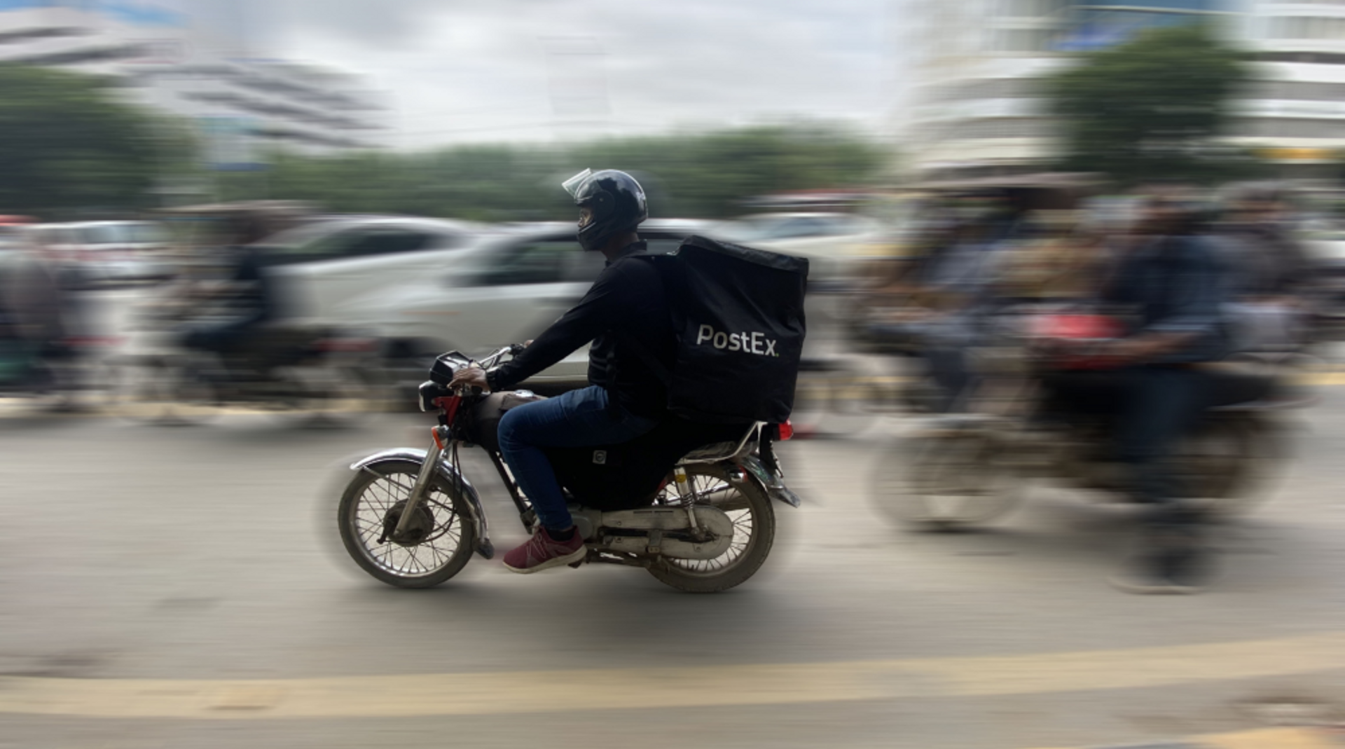 PostEx buys logistics firm Call Courier to tap into Pakistan's lucrative e-commerce sector