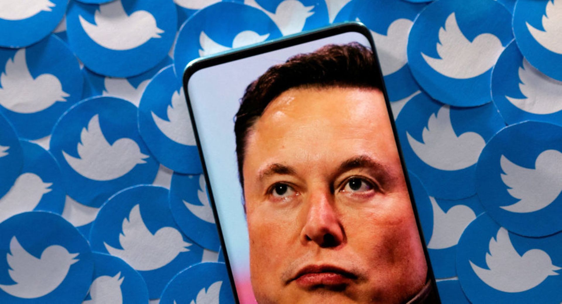US weighs security reviews for Musk's Twitter, Starlink deals