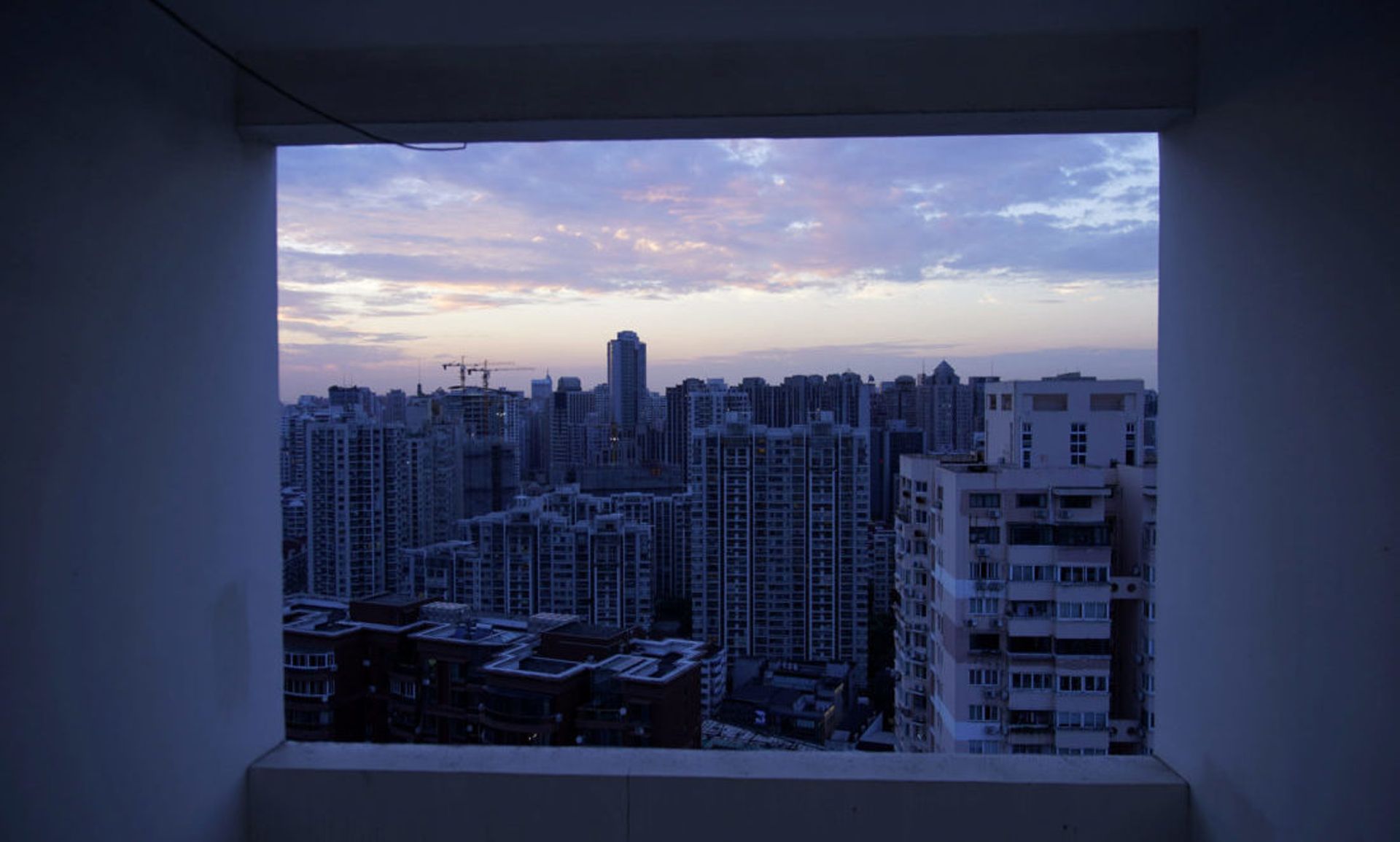 China Fortune Land sells property units to rival firm in debt restructuring