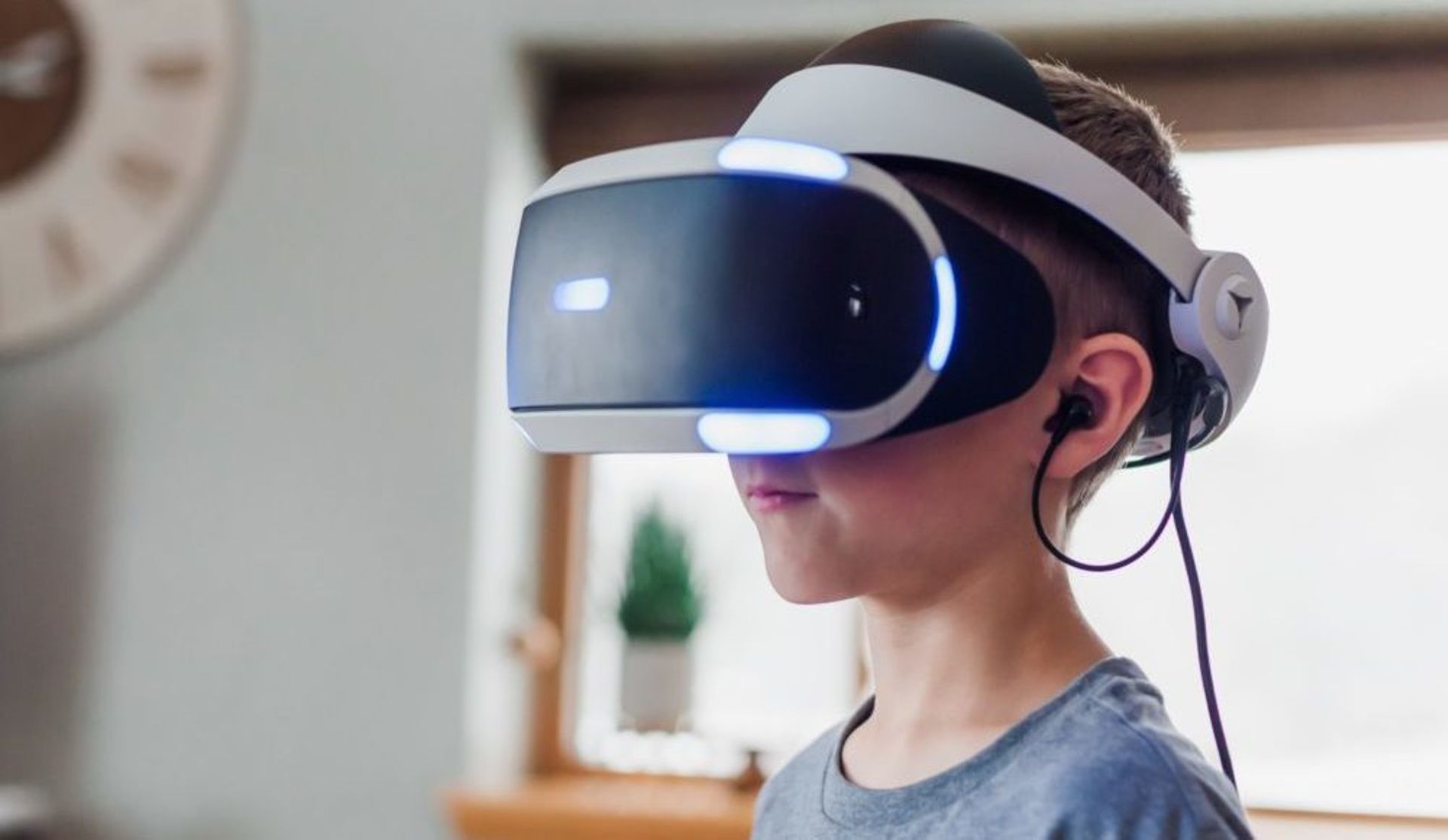 Tencent, ByteDance gut metaverse units as VR frenzy ebbs