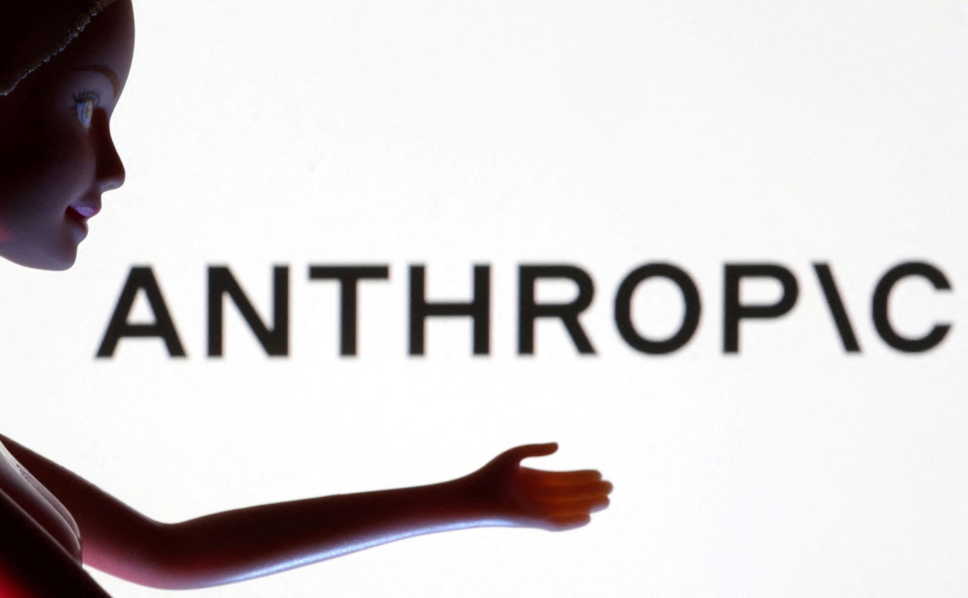 Alphabet-backed AI startup Anthropic raises $450m at $4b valuation