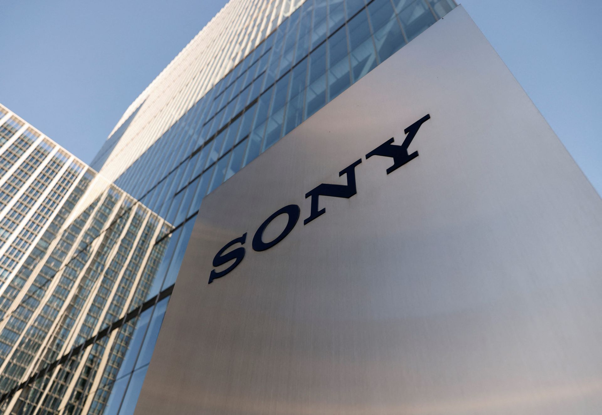 Sony, others eye Japanese online comic store Infocom in $1.3b deal: report