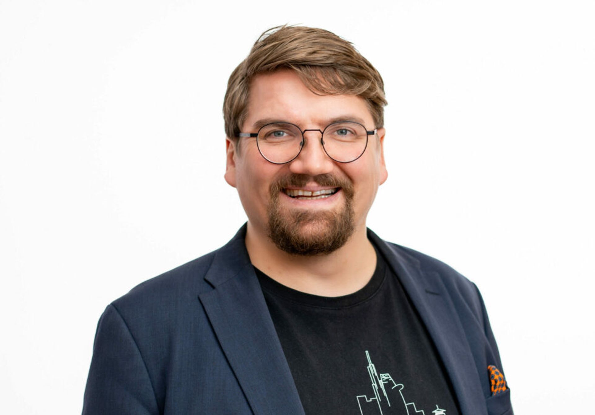 Antler partners with Khazanah, expands footprint to Malaysia