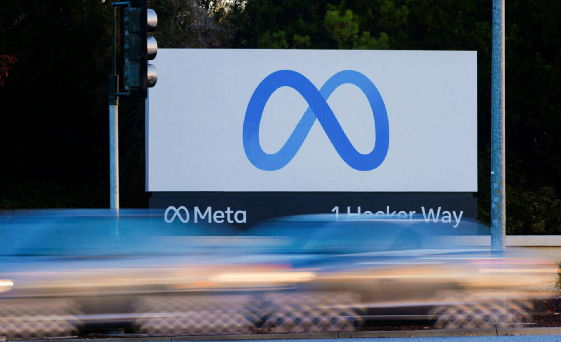 Meta to launch microblogging app after Musk's reading paywall on Twitter