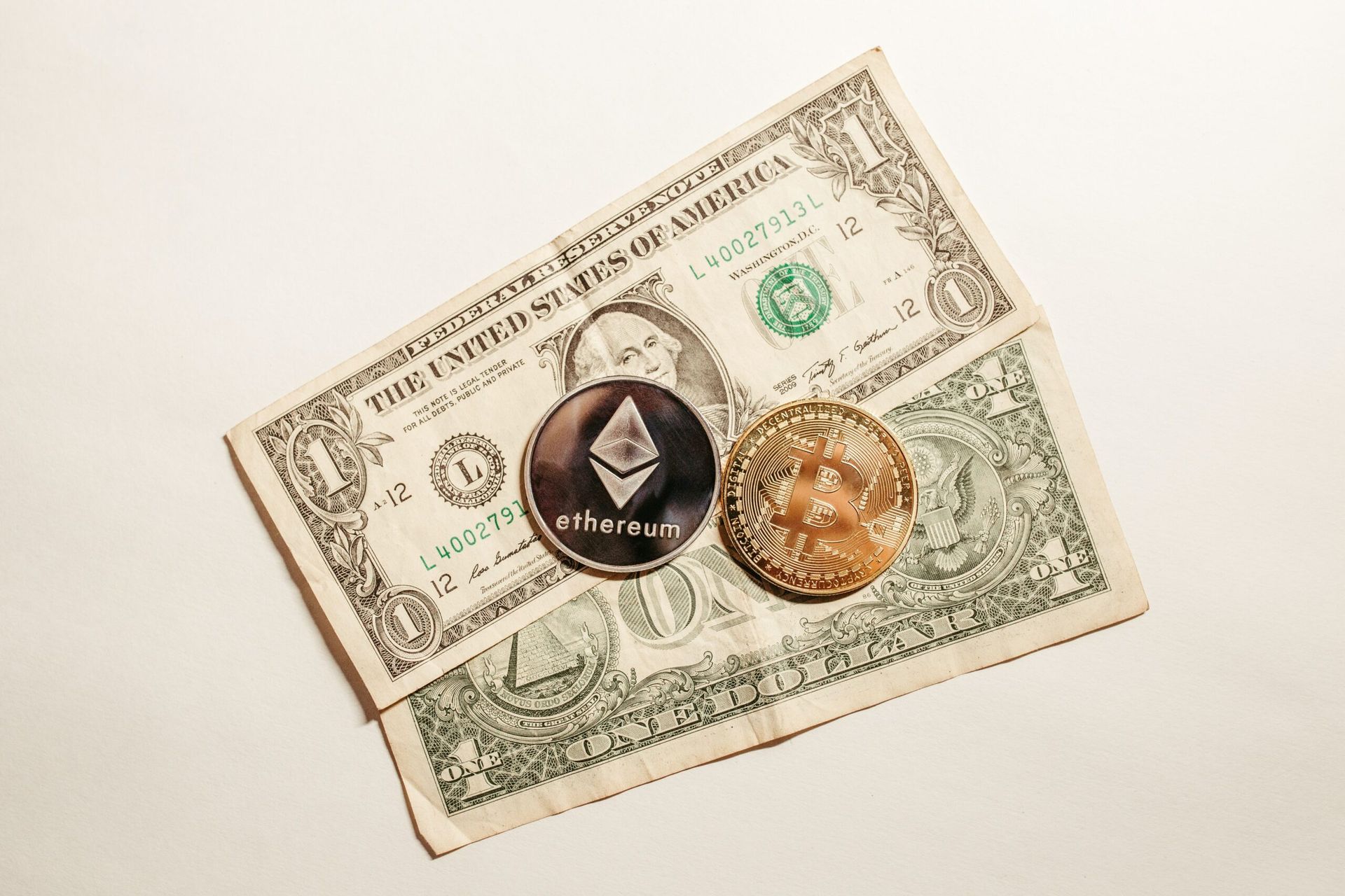 Crypto startup funding slides to record low in Q3: Messari report