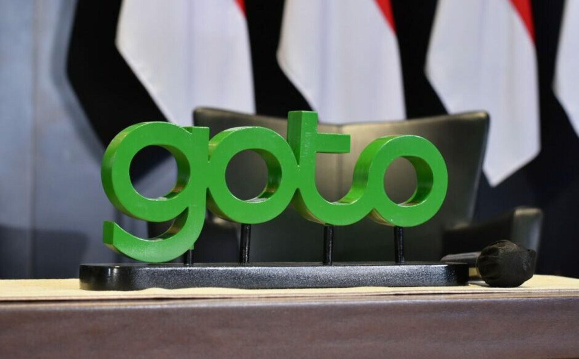 GoTo's stock price hits rock bottom. Is a rebound around the corner?