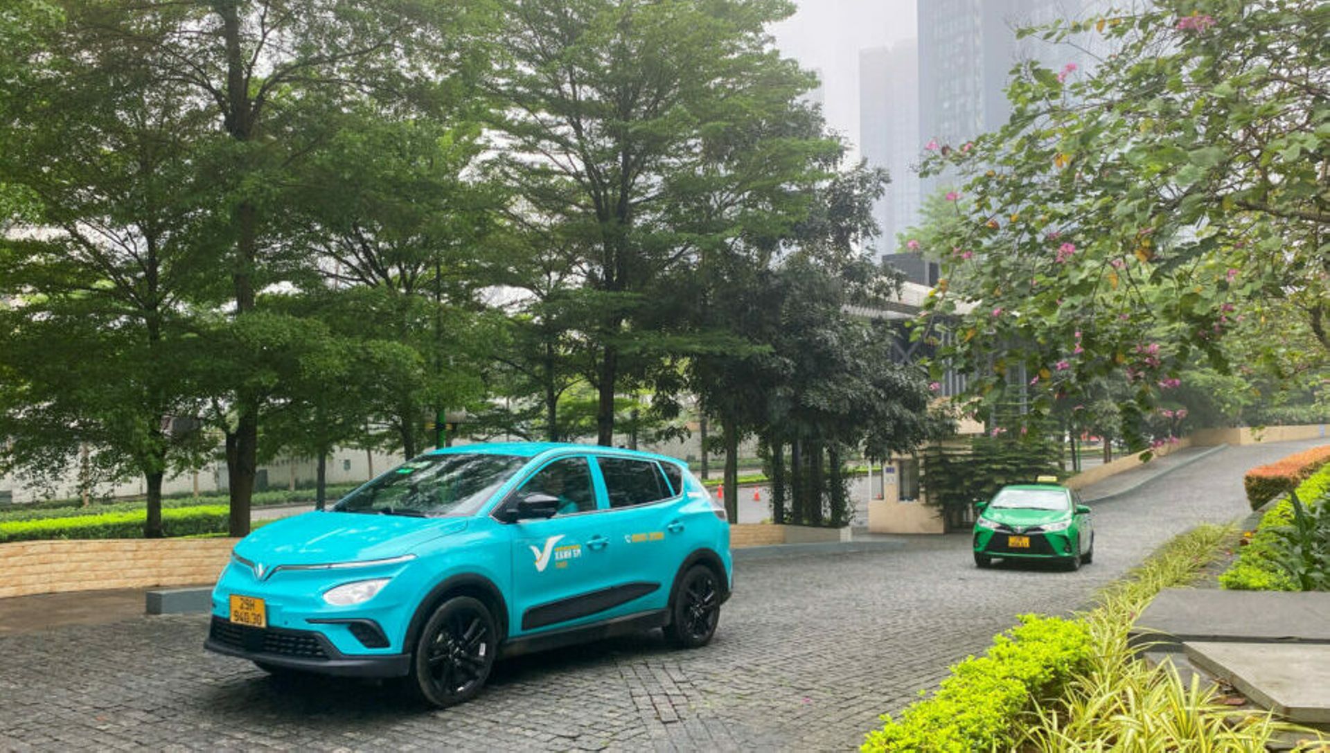 Higher EV deliveries drive VinFast's revenues higher in Q1 but losses widen