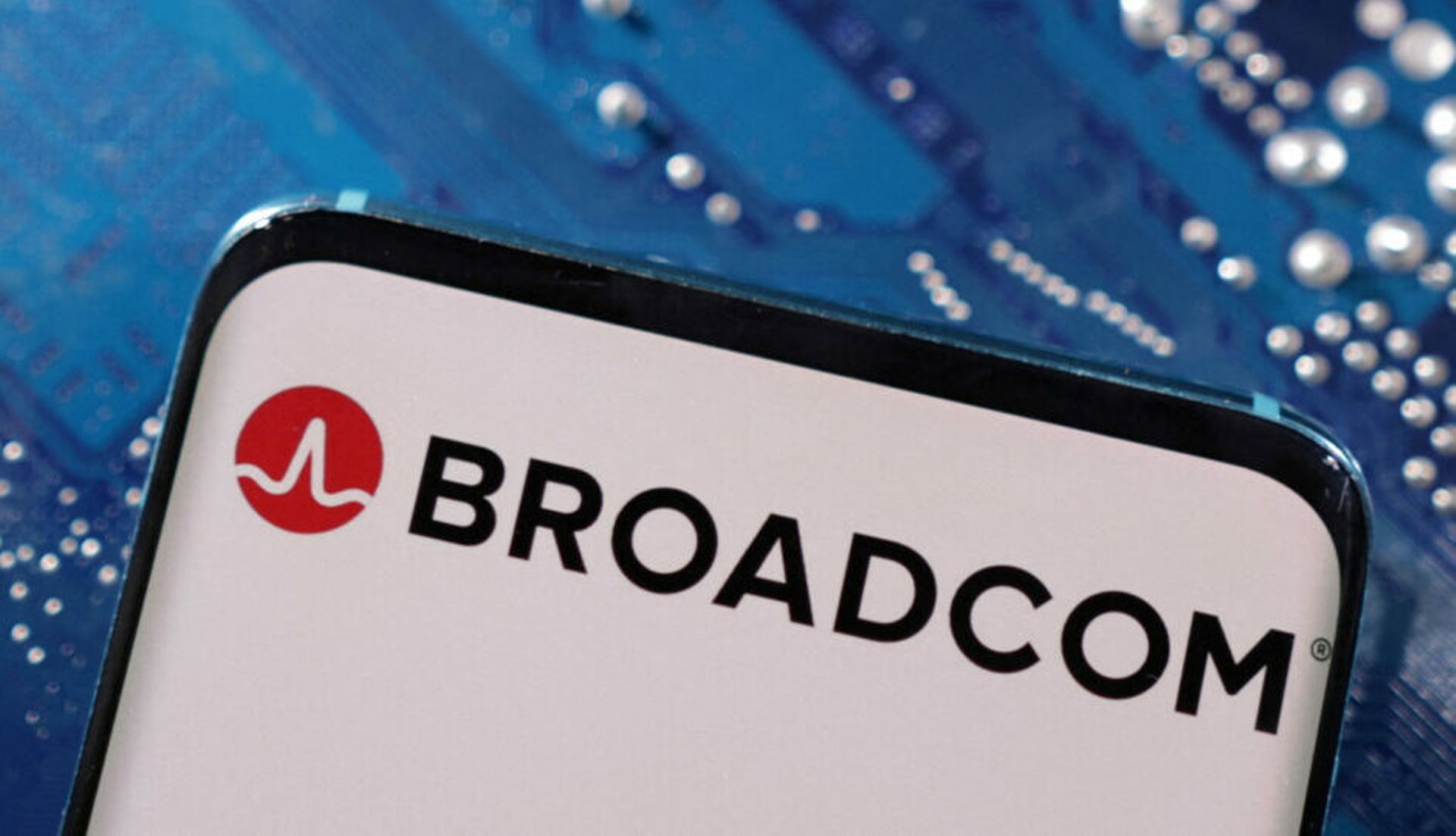 ByteDance working with Broadcom to develop advanced AI chip: report