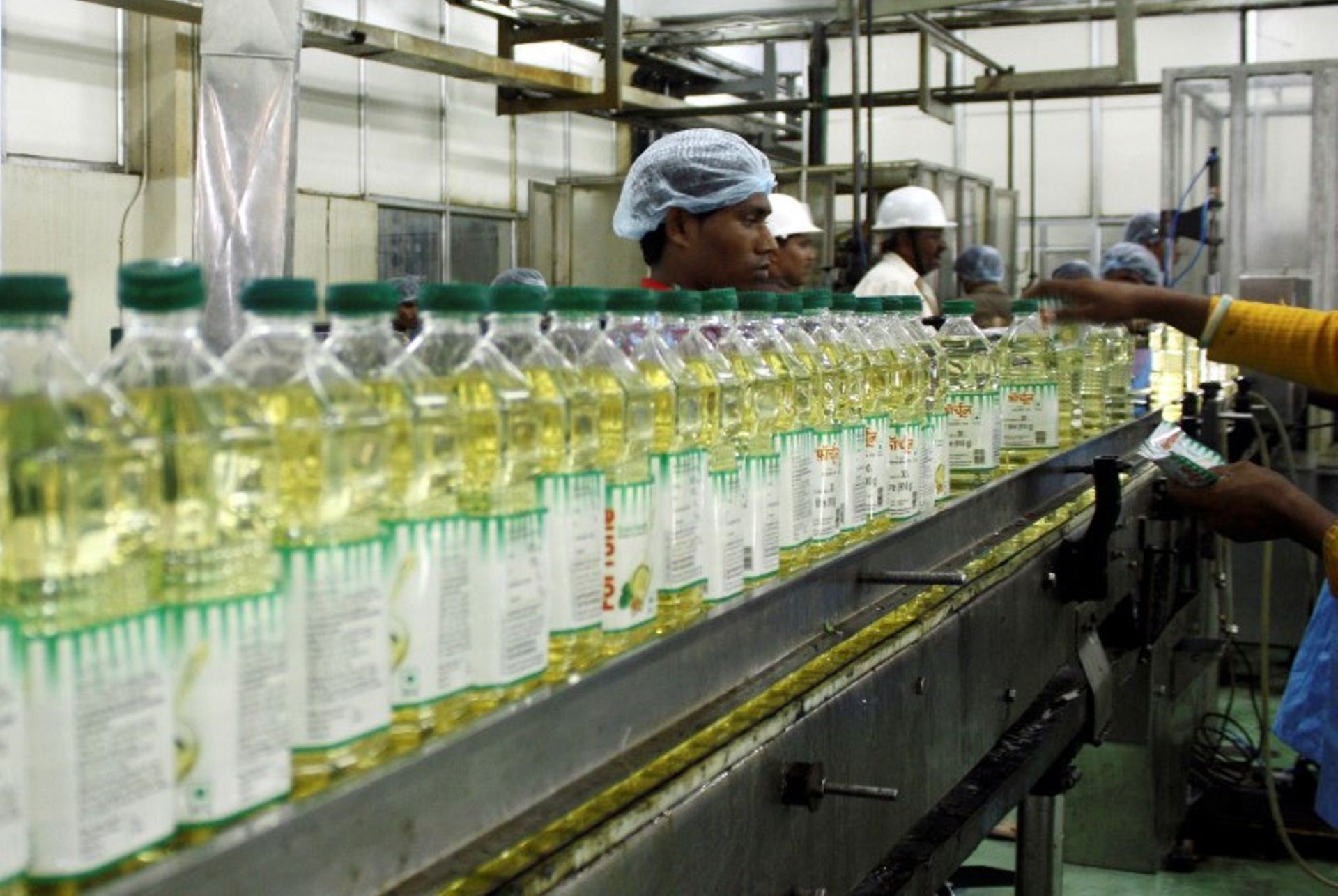 Singapore's Wilmar posts profit rise in H1 despite lower earnings from Adani JV