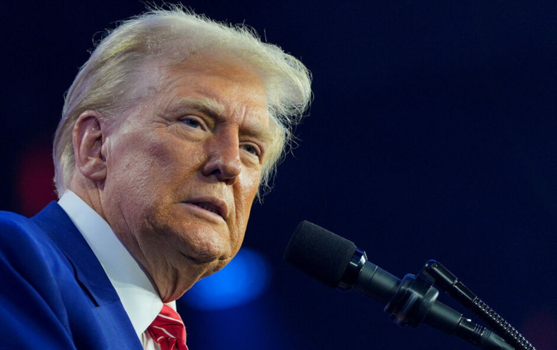 US agrees to lower tariff on Vietnam exports to 20%