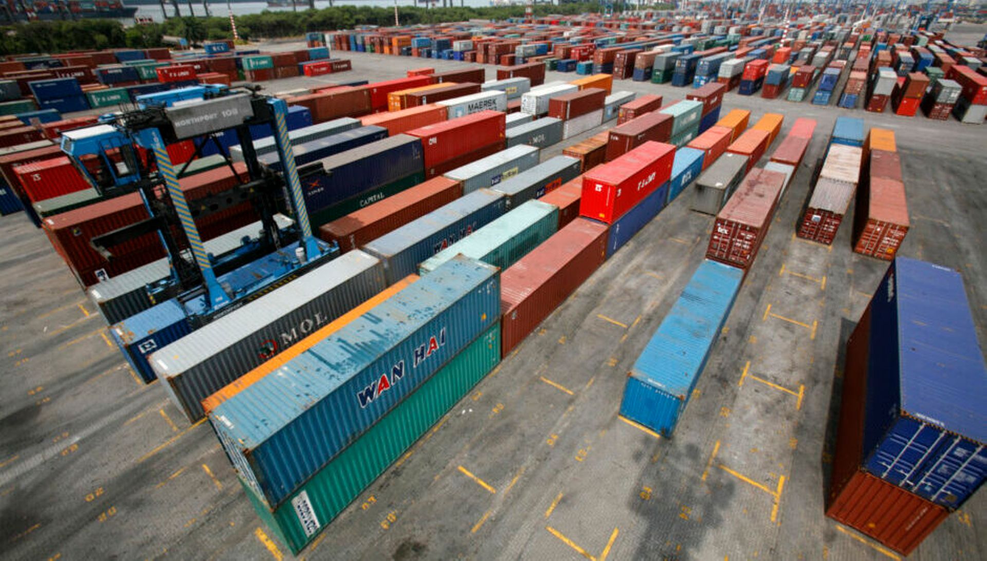 Malaysia urges Chinese firms to refrain from using it to dodge US tariffs