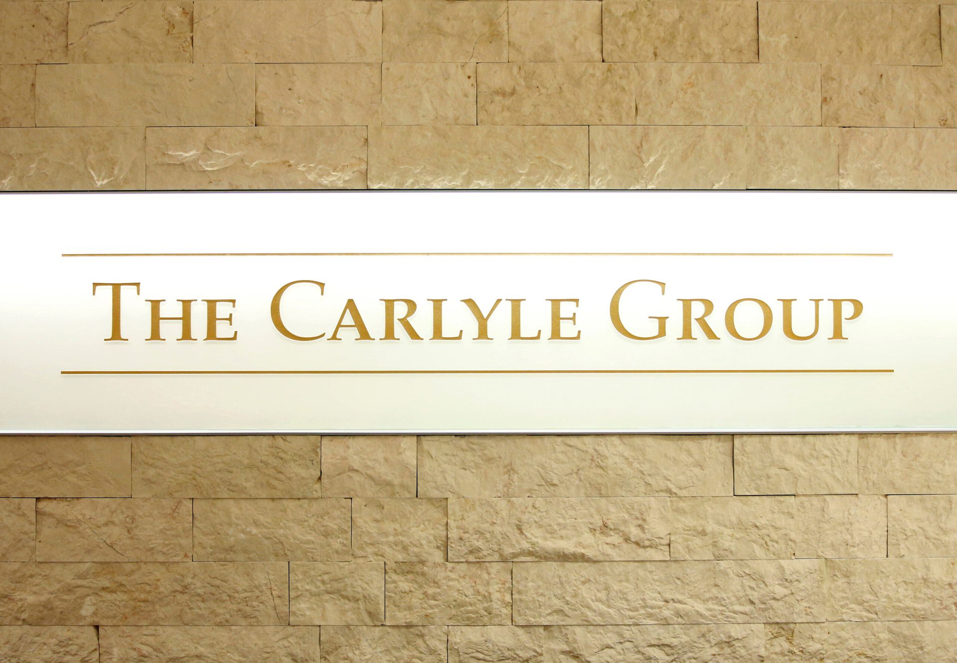 Carlyle misses profit estimates as private equity earnings slide