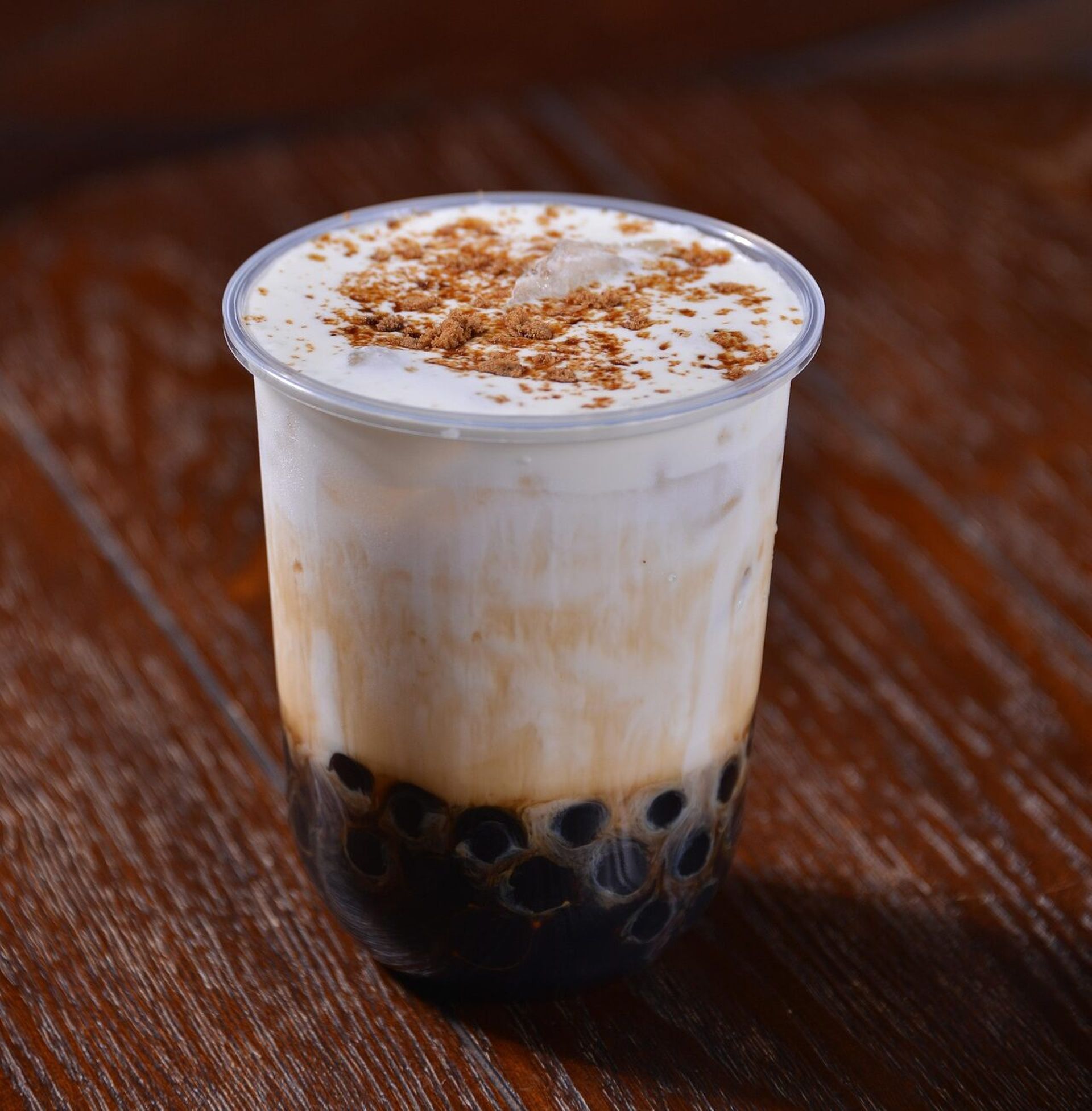 Bubble tea maker Guming slumps 10% in Hong Kong trading debut