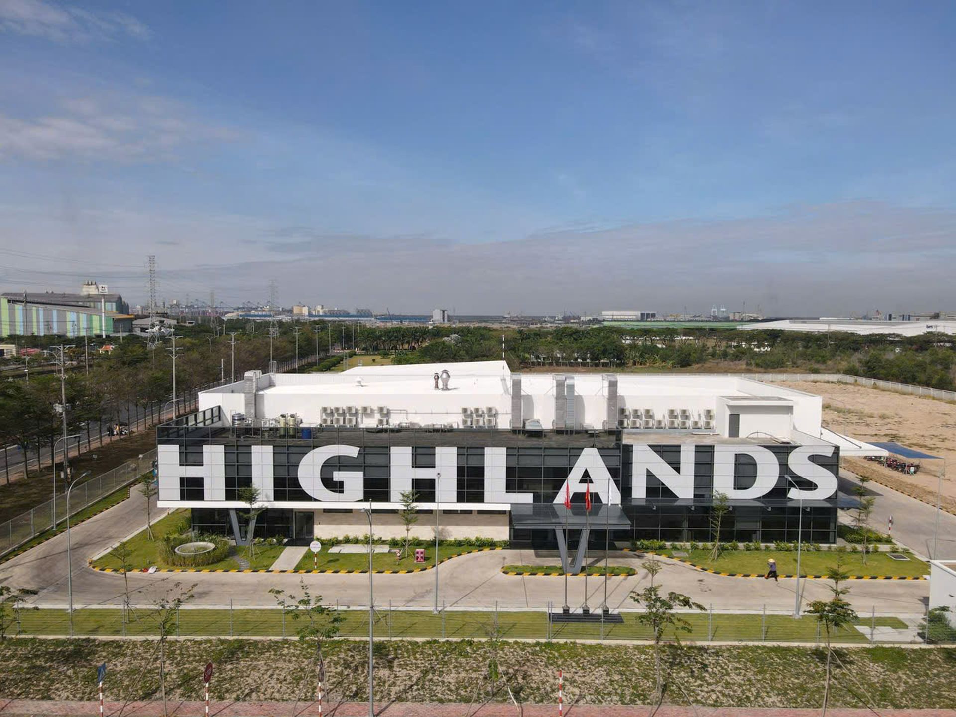 SEA Digest: Vietnam's Highlands Coffee; Indonesia's PT Merdeka Gold Resources weigh IPOs